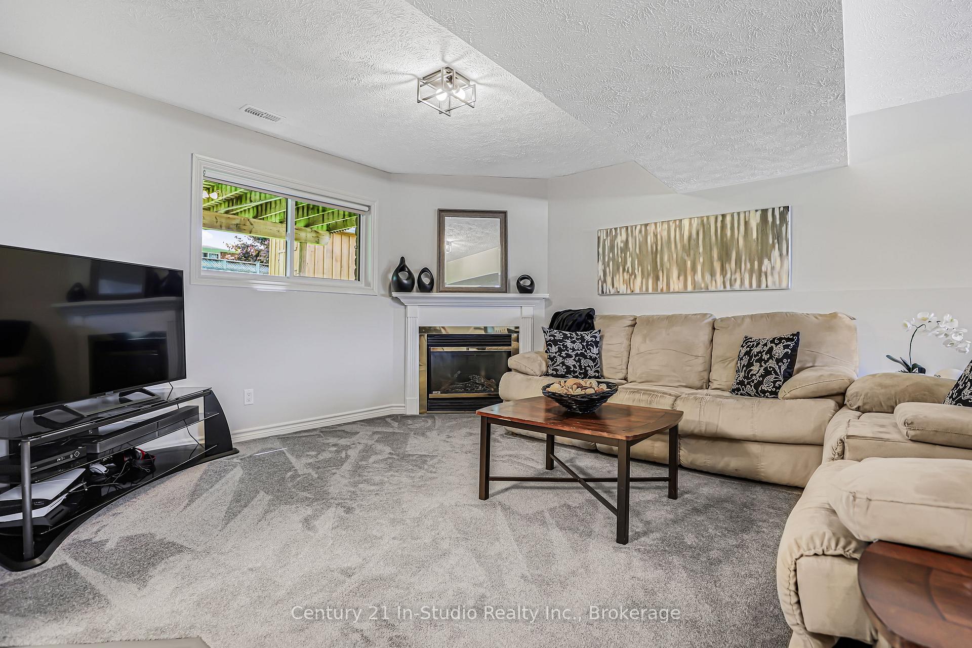 Photo 21 of 150 16th Avenue Crescent, Hanover — HOMEH