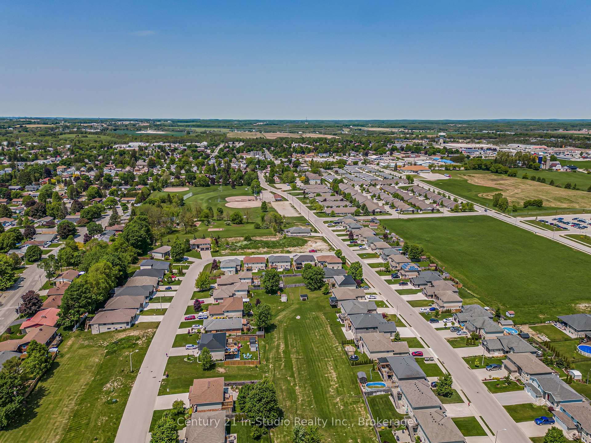 Photo 38 of 150 16th Avenue Crescent, Hanover — HOMEH