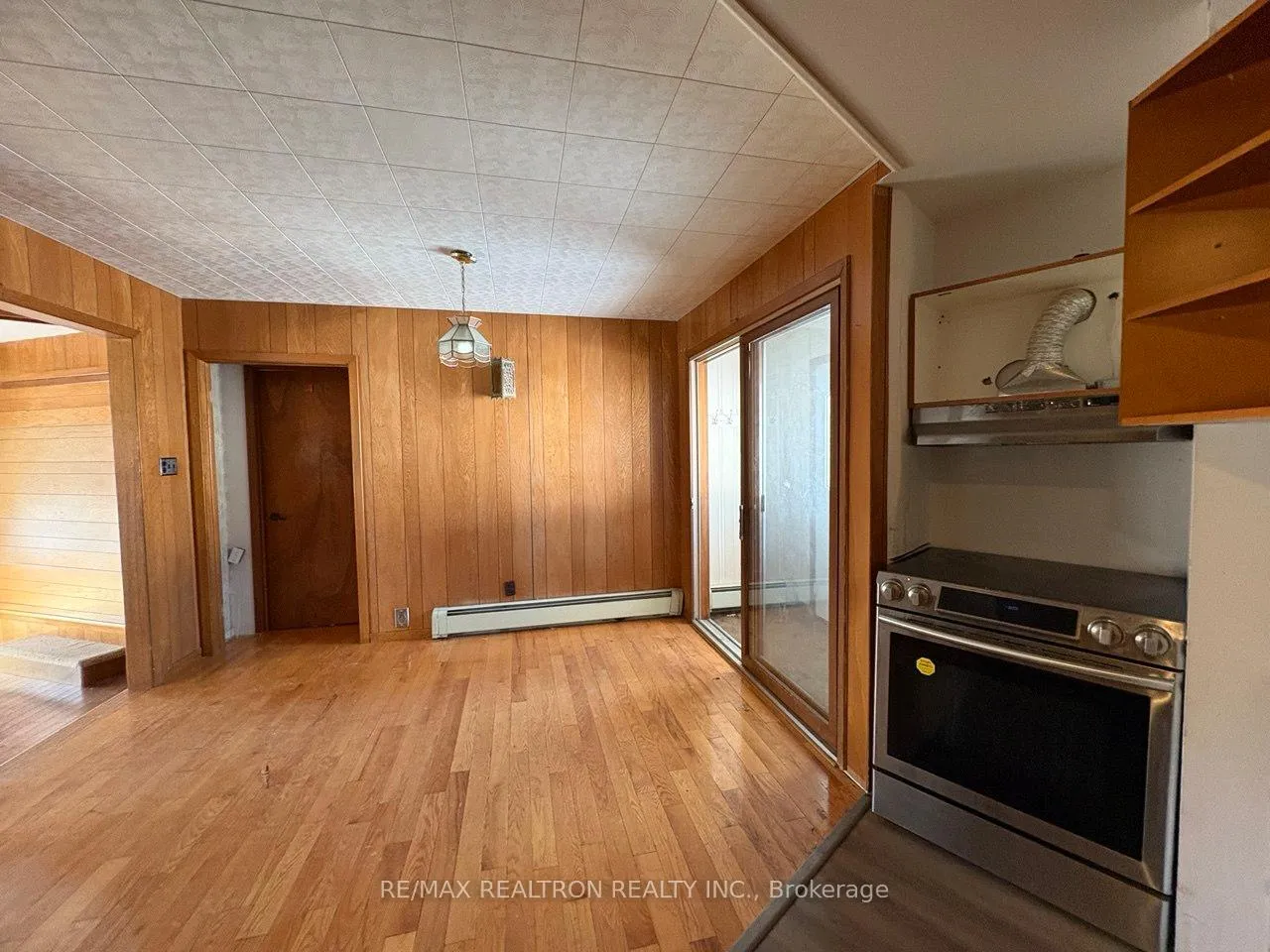 Photo 9 of Unit A, 17450 Weston Road, King, Rural King — HOMEH