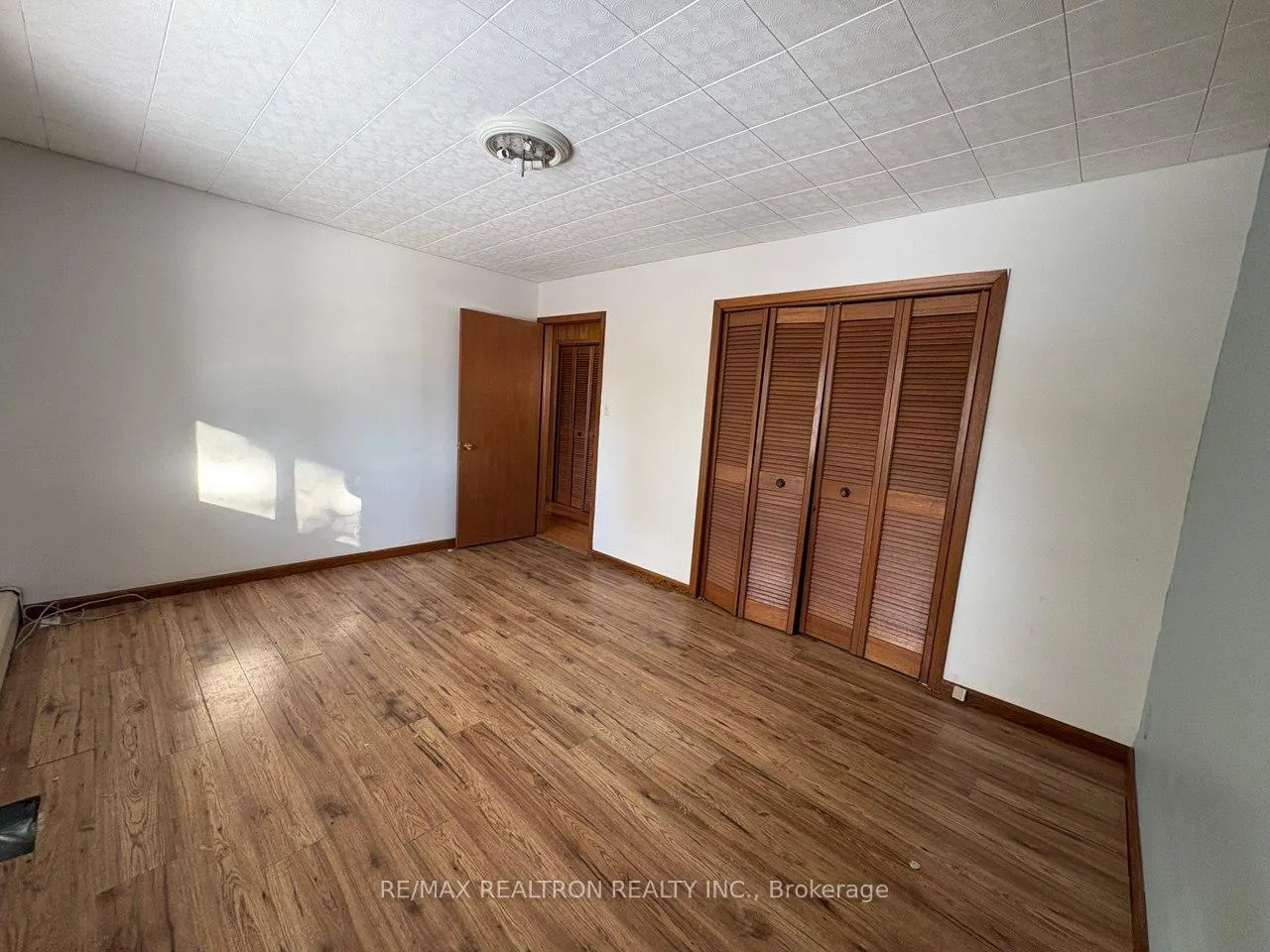 Photo 14 of Unit A, 17450 Weston Road, King, Rural King — HOMEH