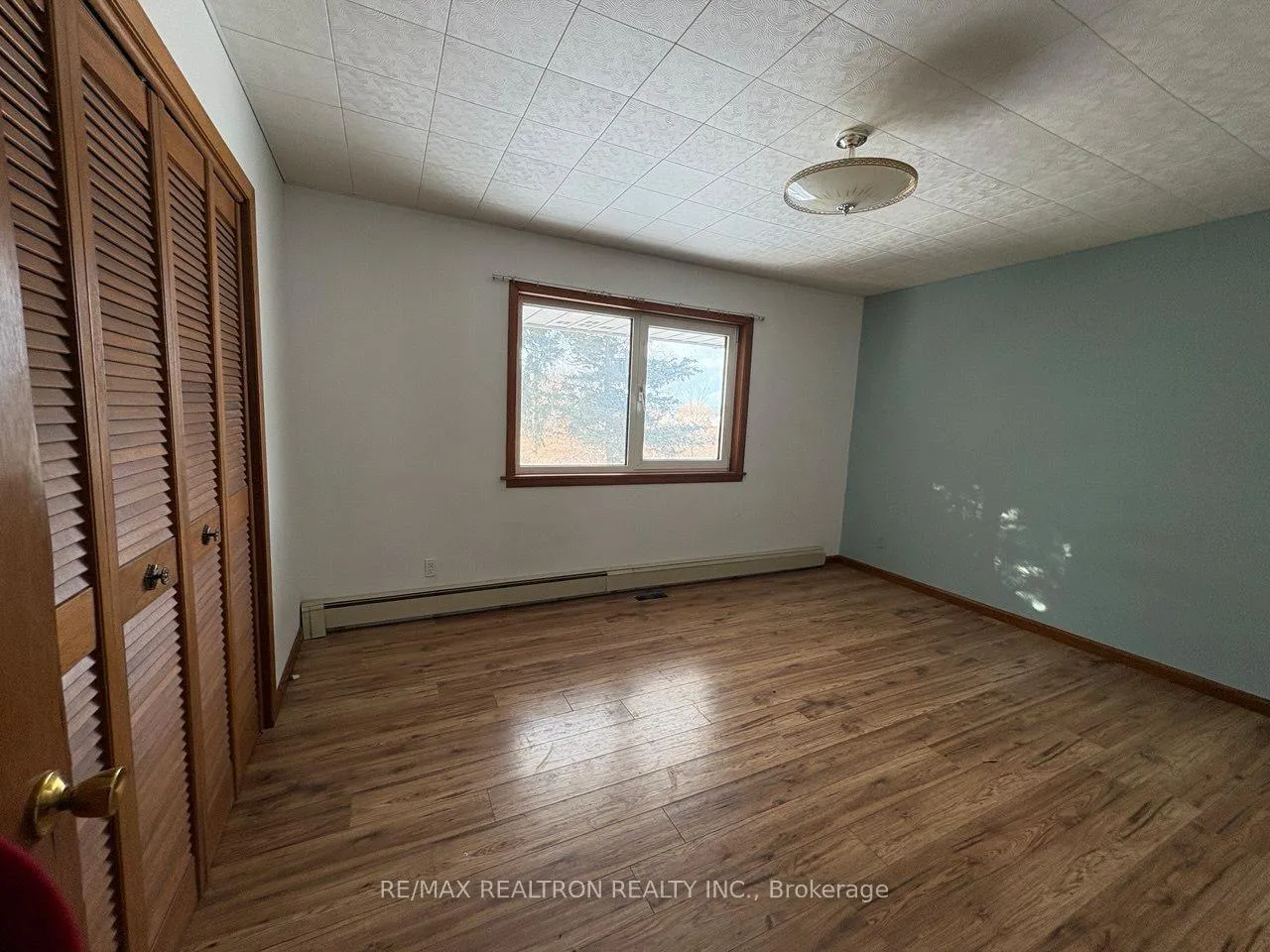 Photo 16 of Unit A, 17450 Weston Road, King, Rural King — HOMEH