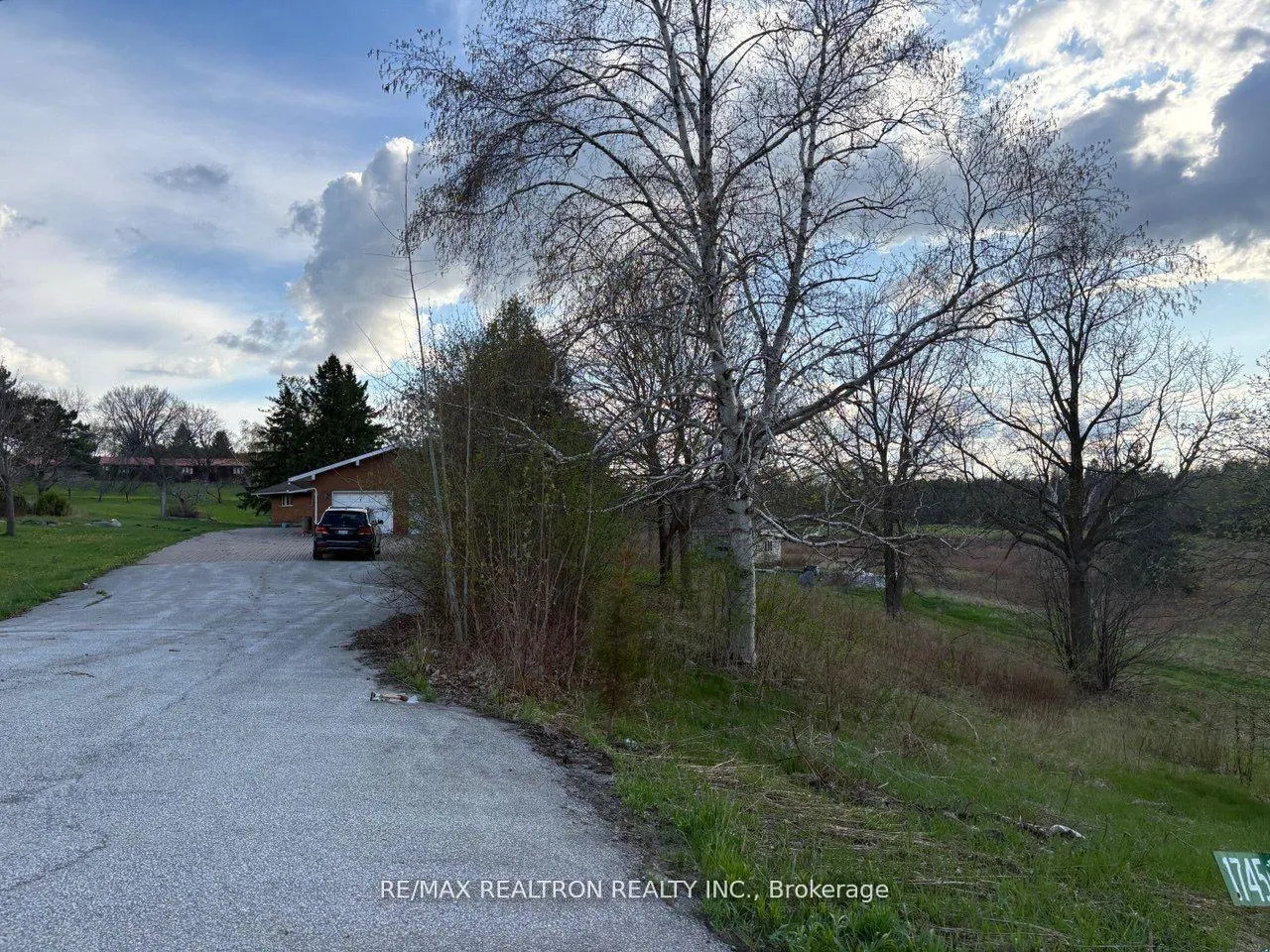 Photo 20 of Unit A, 17450 Weston Road, King, Rural King — HOMEH
