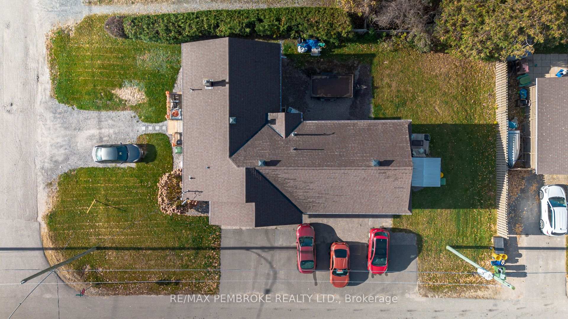 Photo 24 of 632 First Avenue, Laurentian Valley — HOMEH