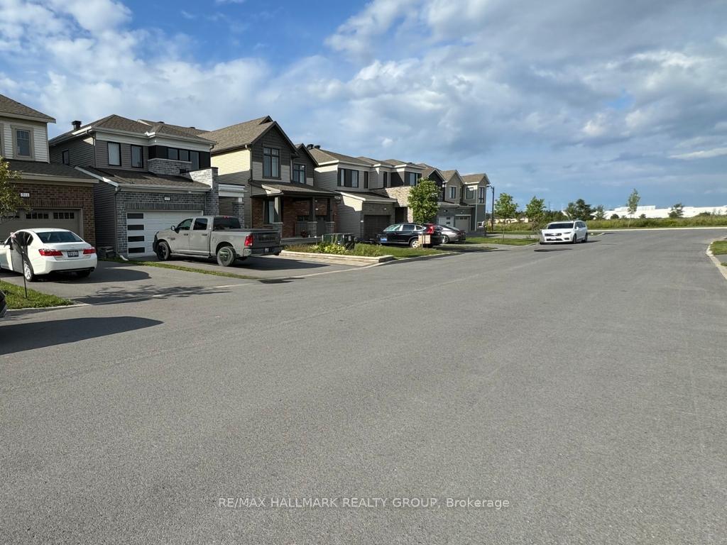 Photo 27 of 509 Arosa Way, Ottawa, Kanata - Emerald Meadows/Trailwest — HOMEH
