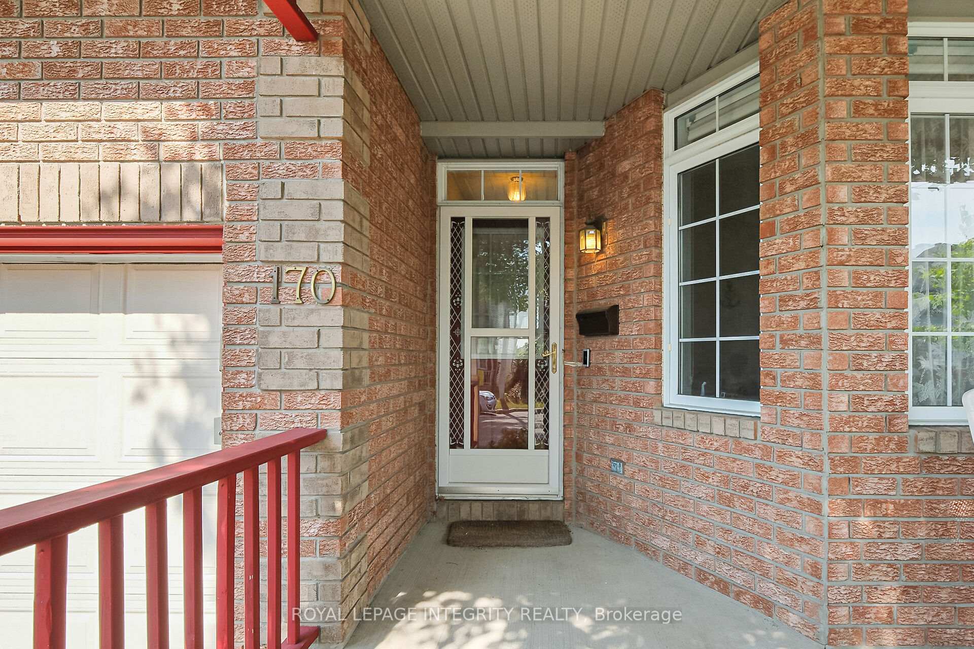 Photo 4 of 170 Grandpark Circle, Ottawa, Hunt Club Park — HOMEH