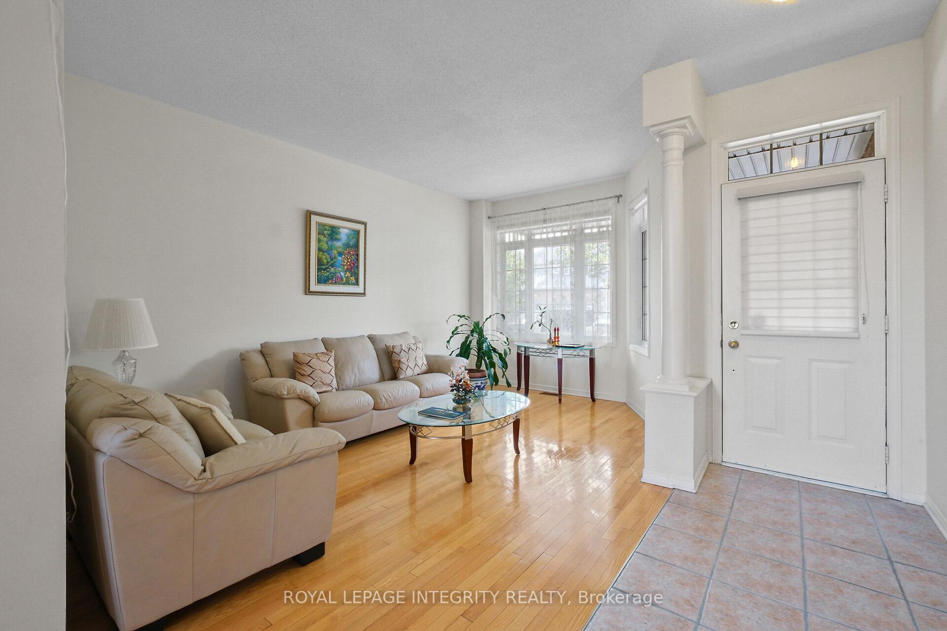 Photo 6 of 170 Grandpark Circle, Ottawa, Hunt Club Park — HOMEH