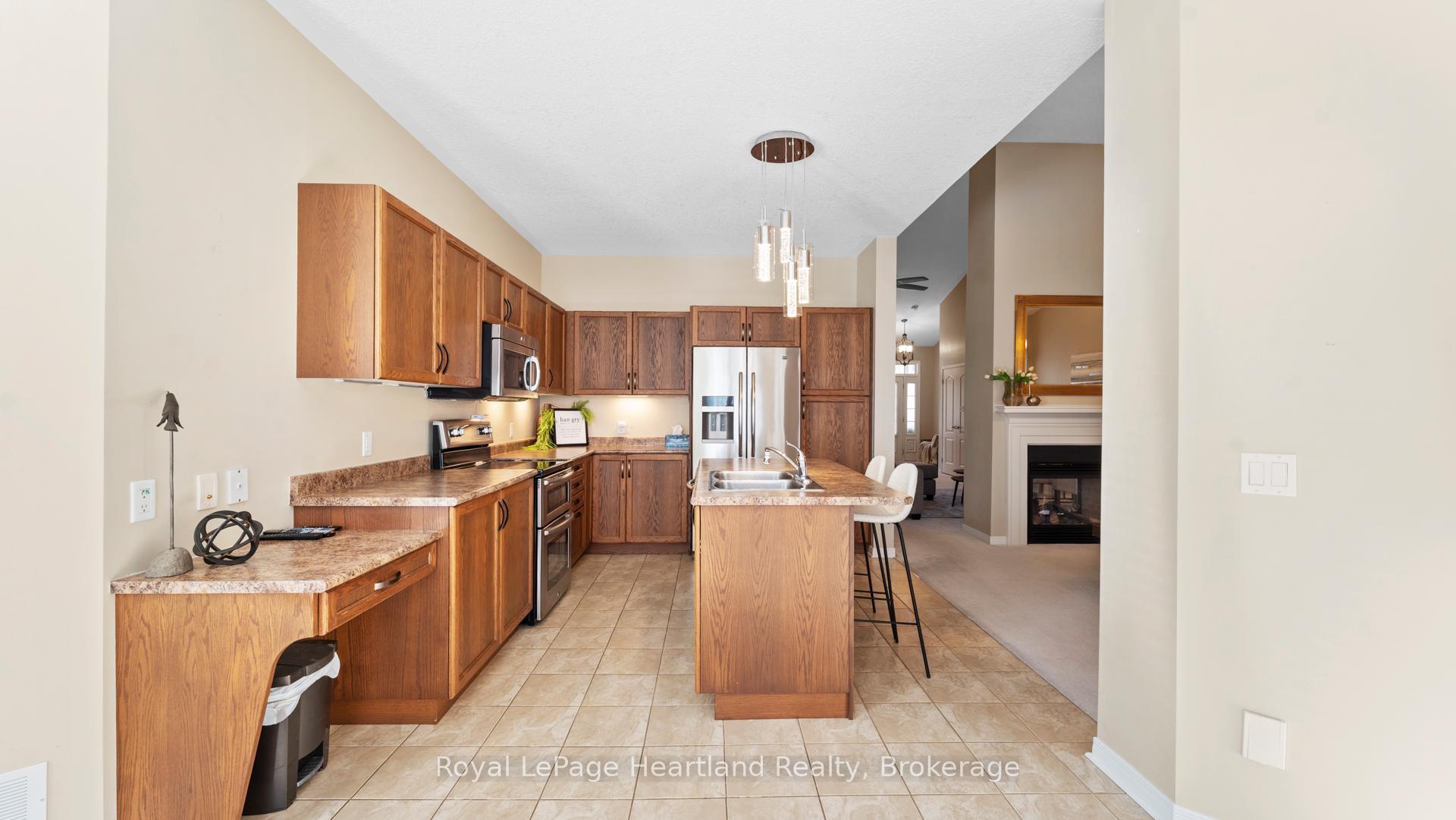 Photo 12 of 23 Stornoway Crescent, Huron East, Egmondville — HOMEH