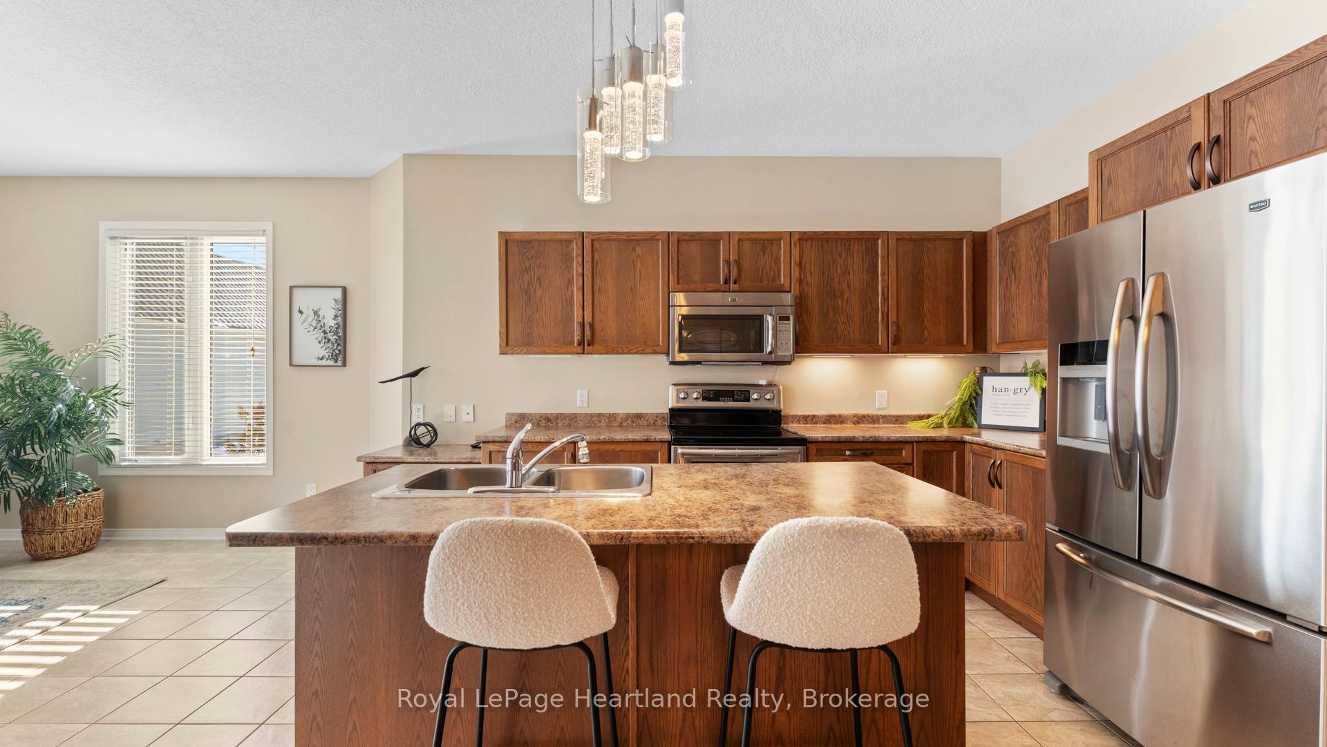 Photo 13 of 23 Stornoway Crescent, Huron East, Egmondville — HOMEH