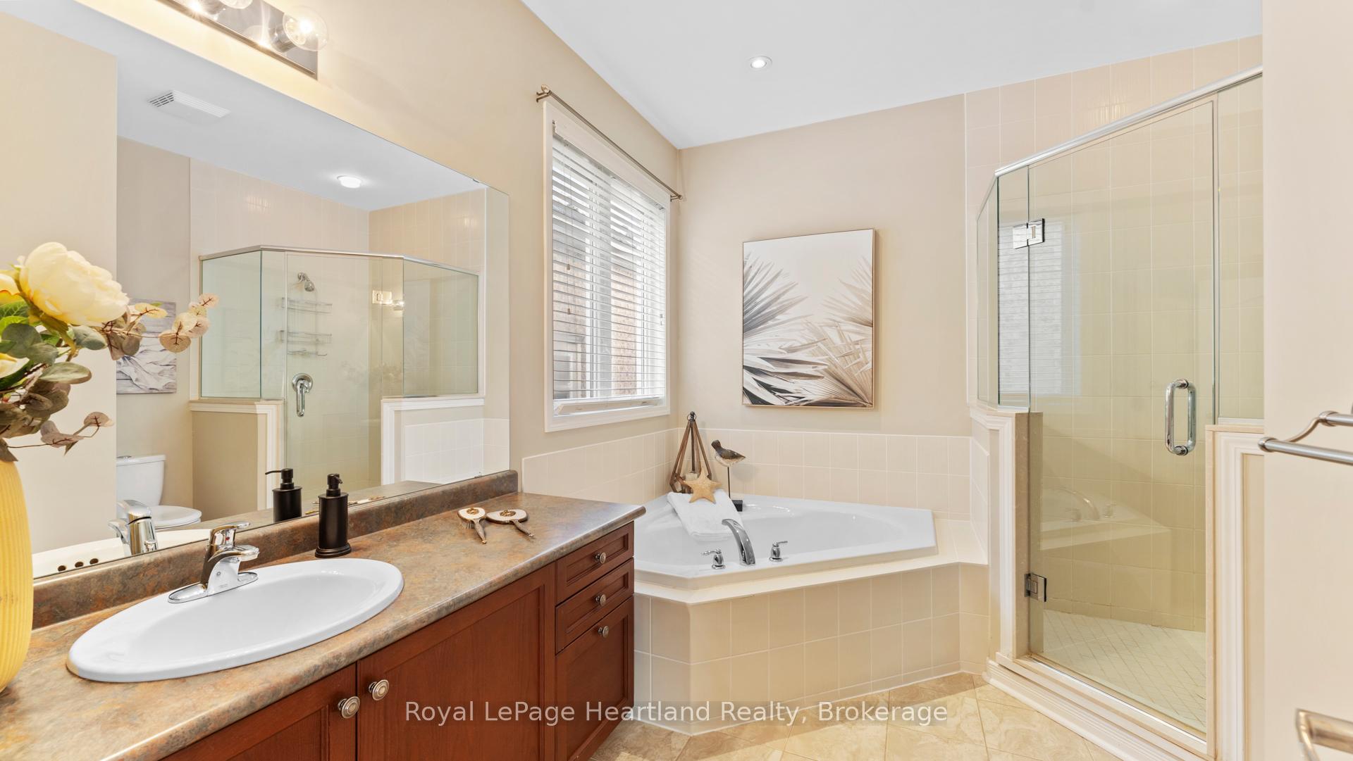 Photo 17 of 23 Stornoway Crescent, Huron East, Egmondville — HOMEH