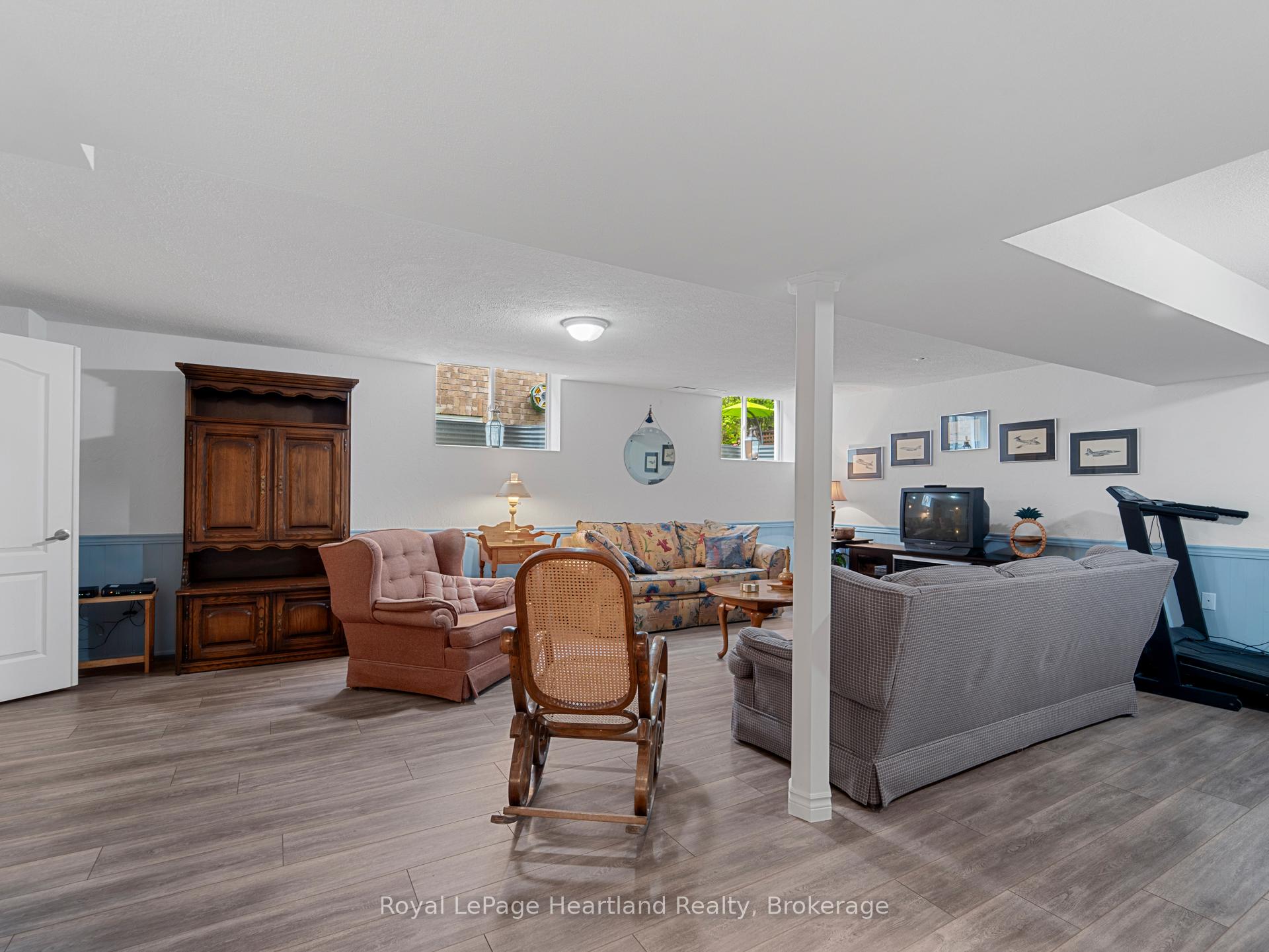 Photo 29 of 23 Stornoway Crescent, Huron East, Egmondville — HOMEH