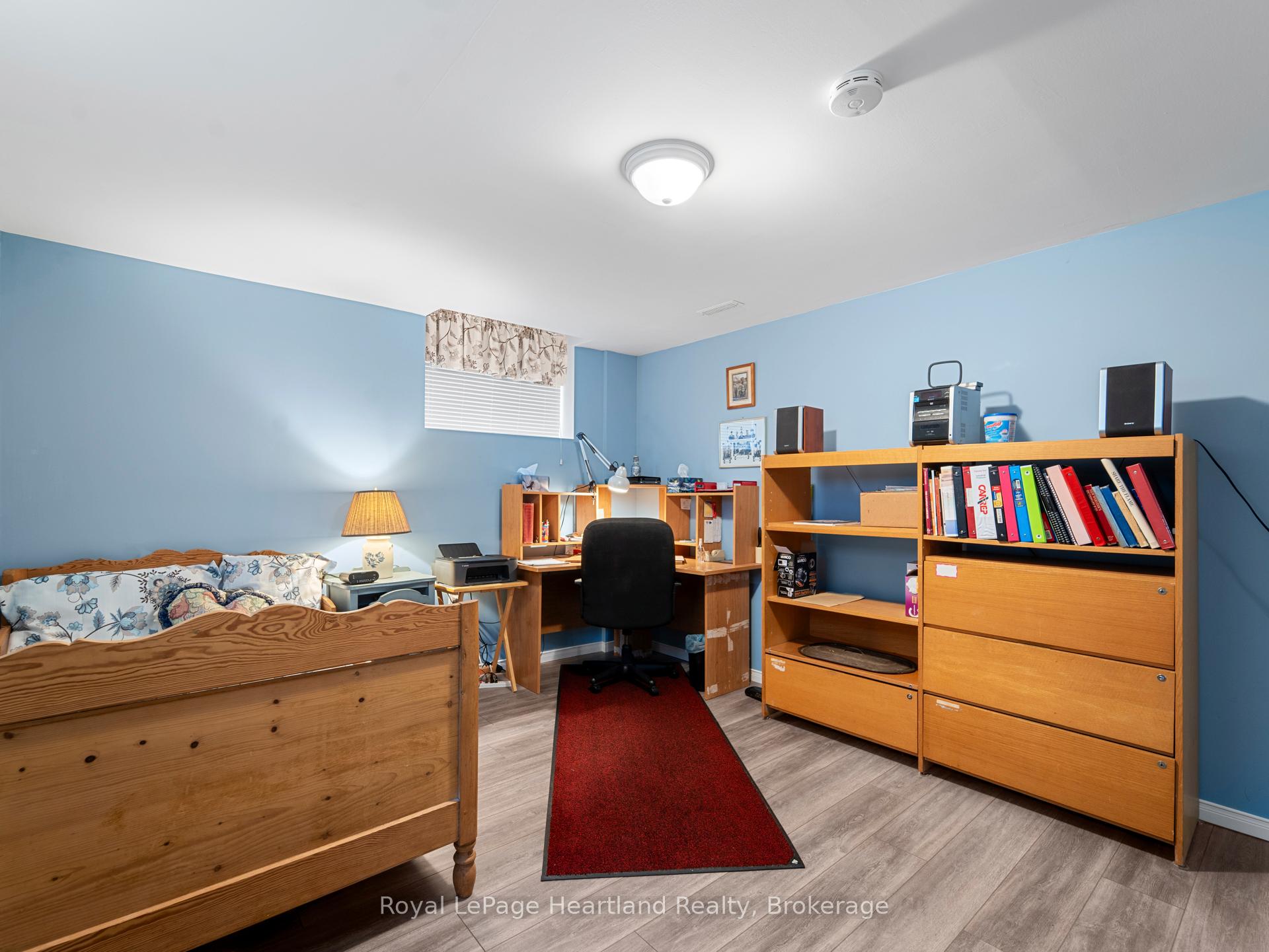 Photo 35 of 23 Stornoway Crescent, Huron East, Egmondville — HOMEH