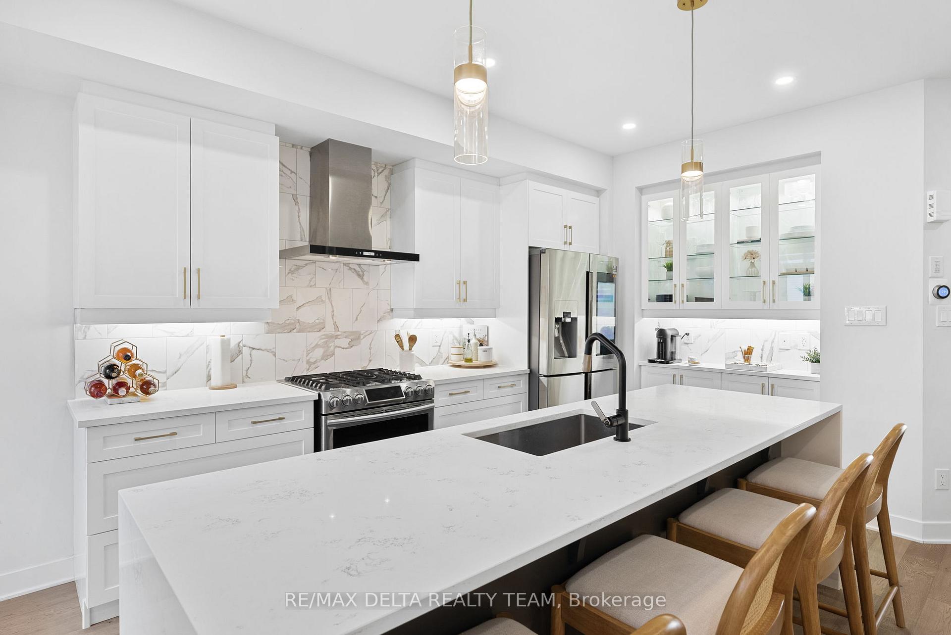 Photo 9 of 478 Trident Mews, Ottawa, Leitrim — HOMEH
