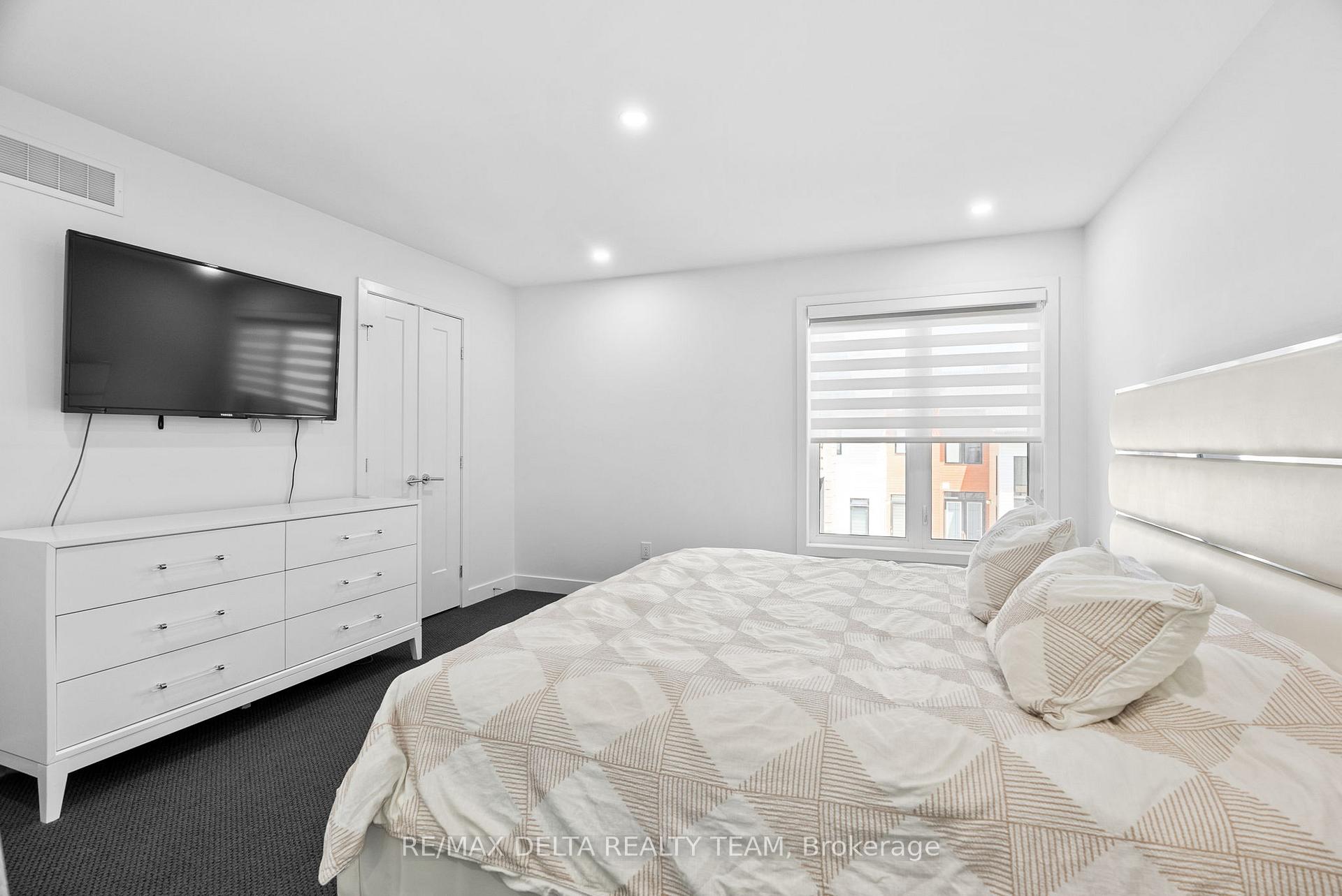 Photo 27 of 478 Trident Mews, Ottawa, Leitrim — HOMEH