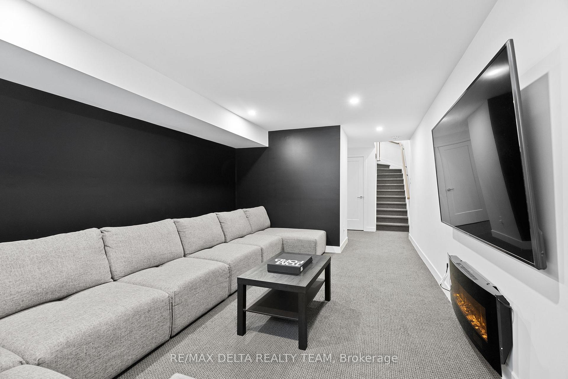 Photo 37 of 478 Trident Mews, Ottawa, Leitrim — HOMEH