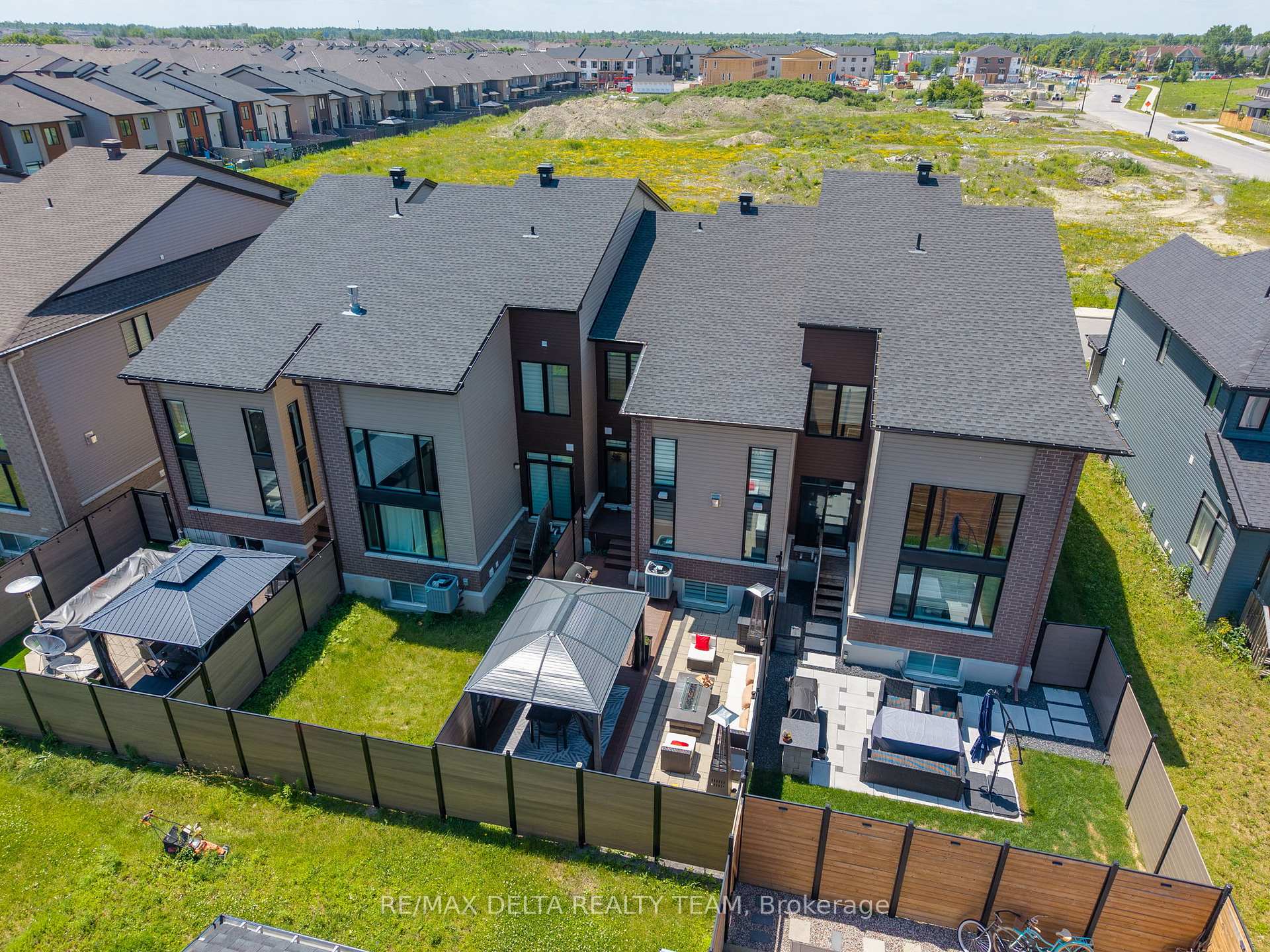 Photo 48 of 478 Trident Mews, Ottawa, Leitrim — HOMEH