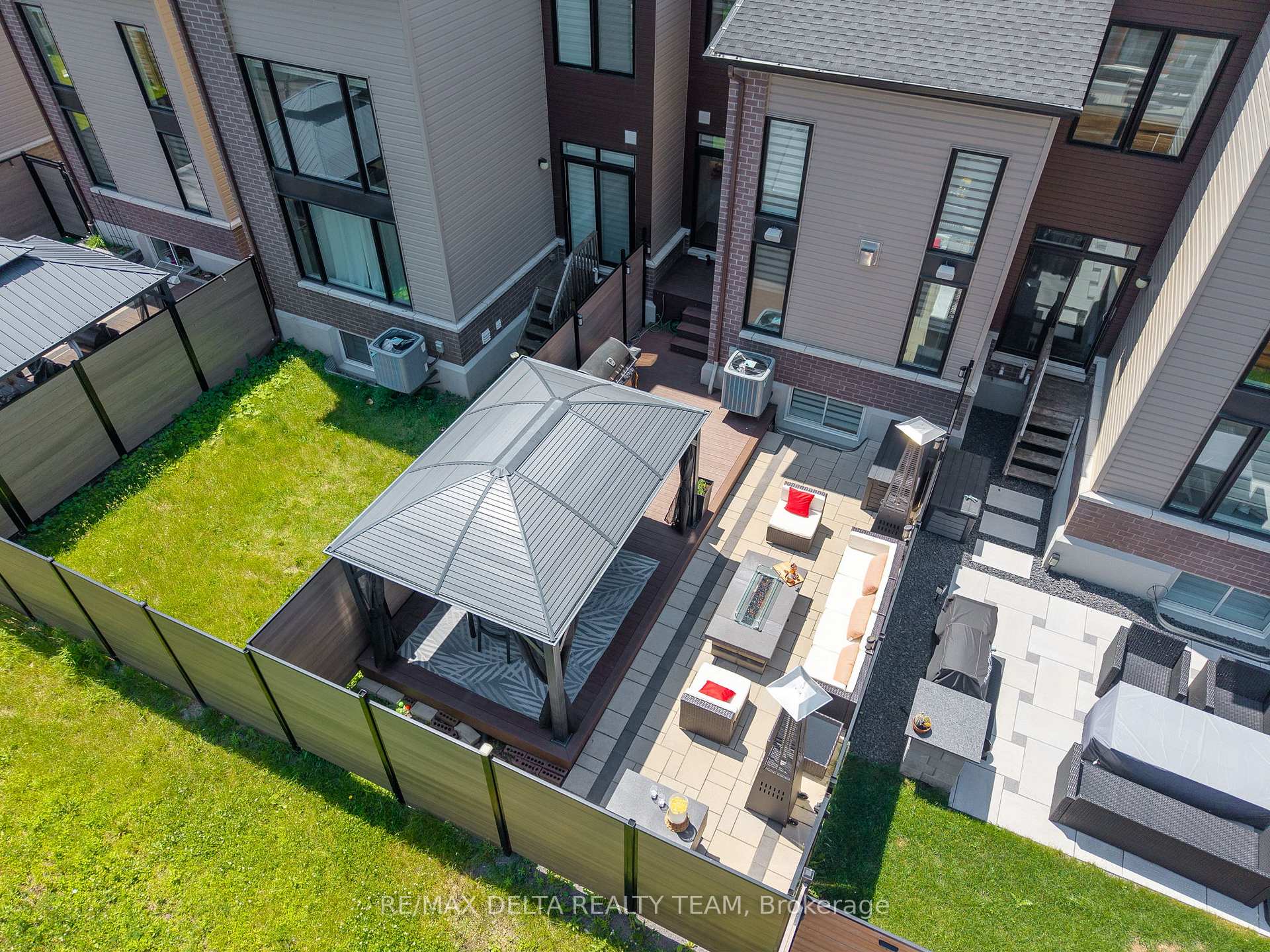 Photo 49 of 478 Trident Mews, Ottawa, Leitrim — HOMEH