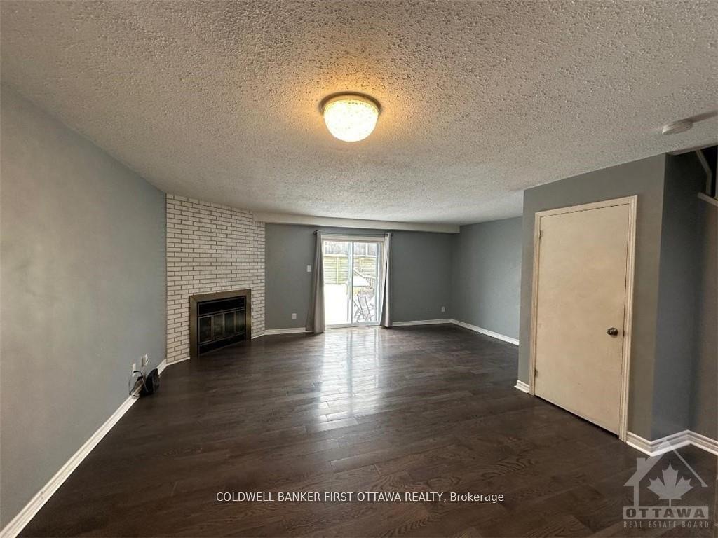 Photo 6 of 68 Burlington Crescent, Ottawa, Hunt Club Park/Greenboro — HOMEH