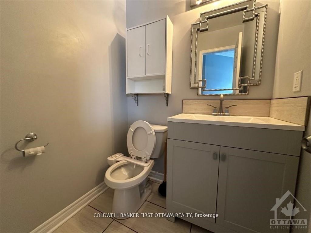 Photo 7 of 68 Burlington Crescent, Ottawa, Hunt Club Park/Greenboro — HOMEH