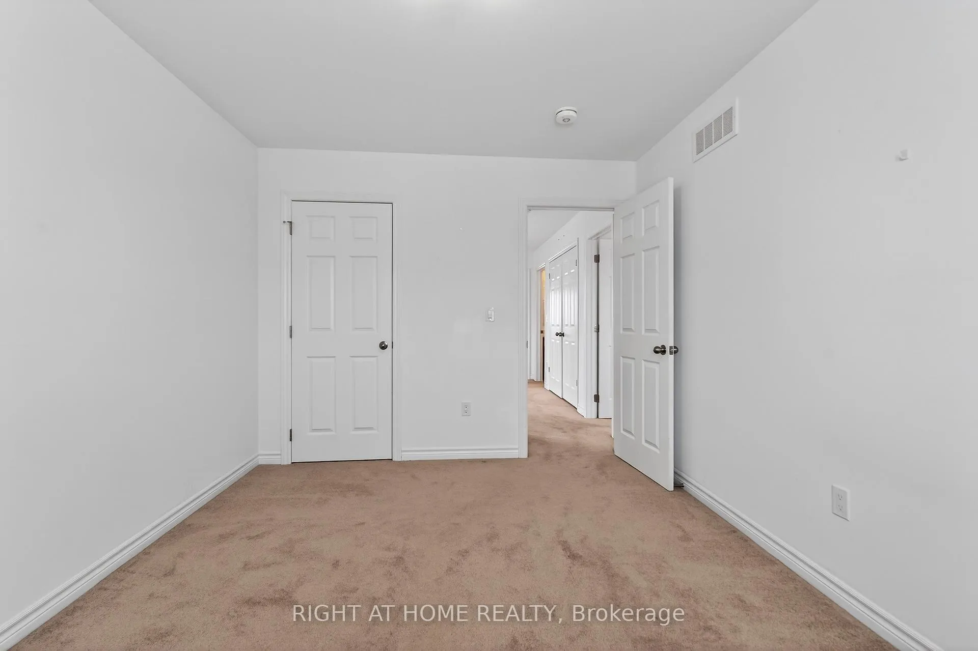 Photo 26 of 73 Brennan Crescent, Loyalist, Odessa — HOMEH