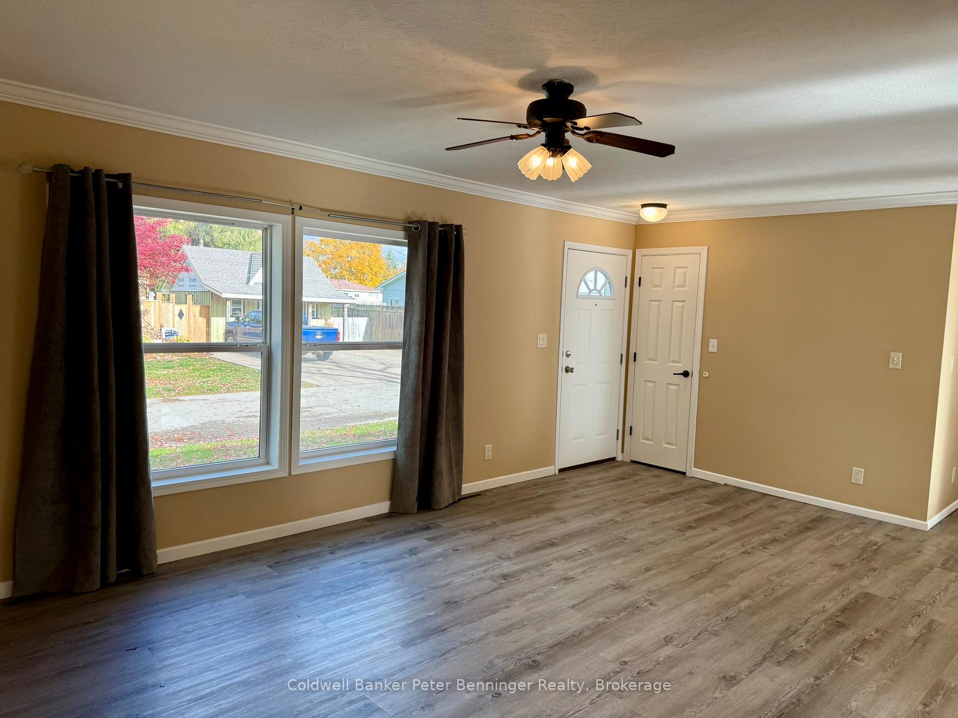 Photo 6 of 28 Rae Street, Kincardine — HOMEH