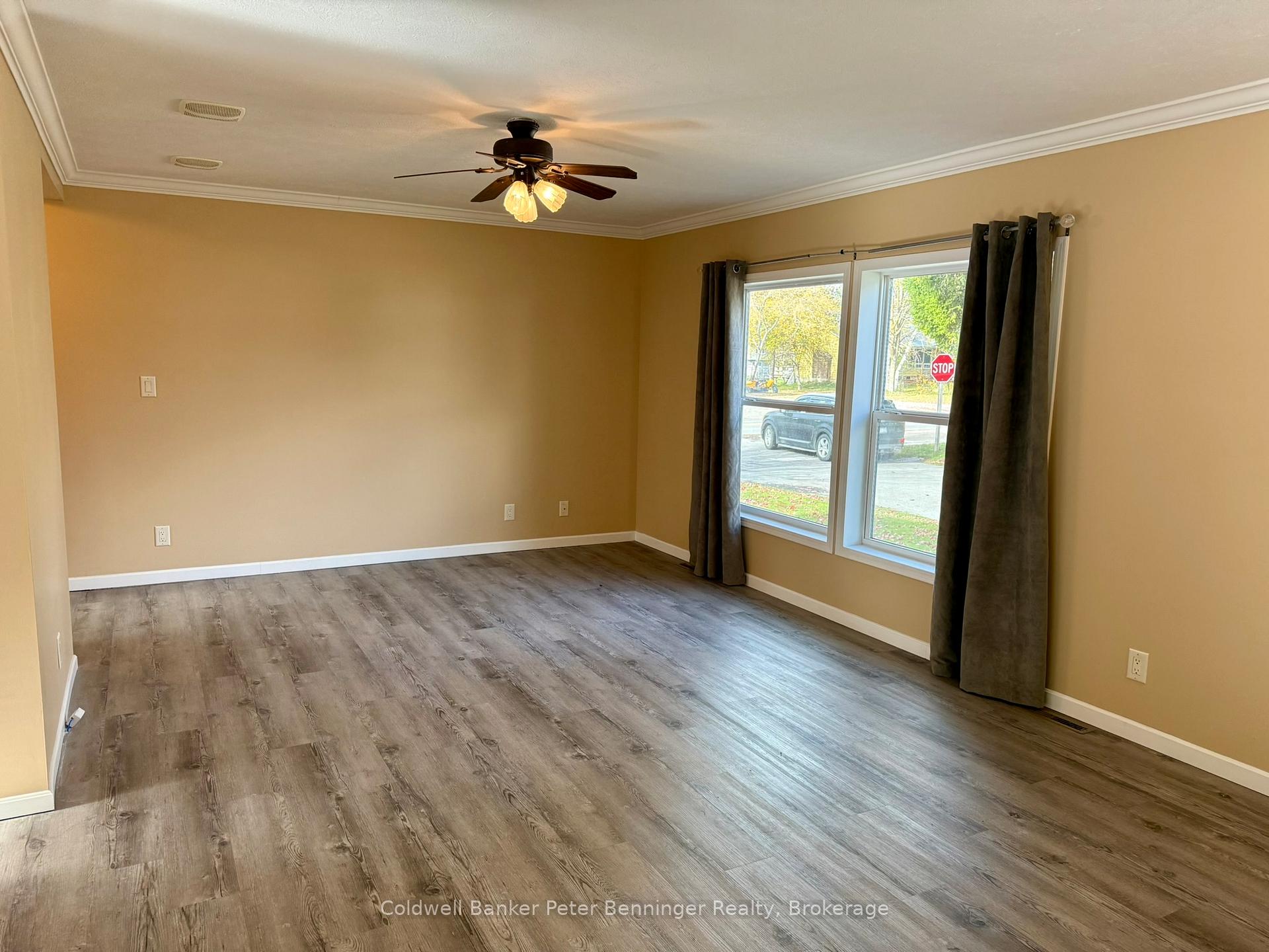 Photo 8 of 28 Rae Street, Kincardine — HOMEH