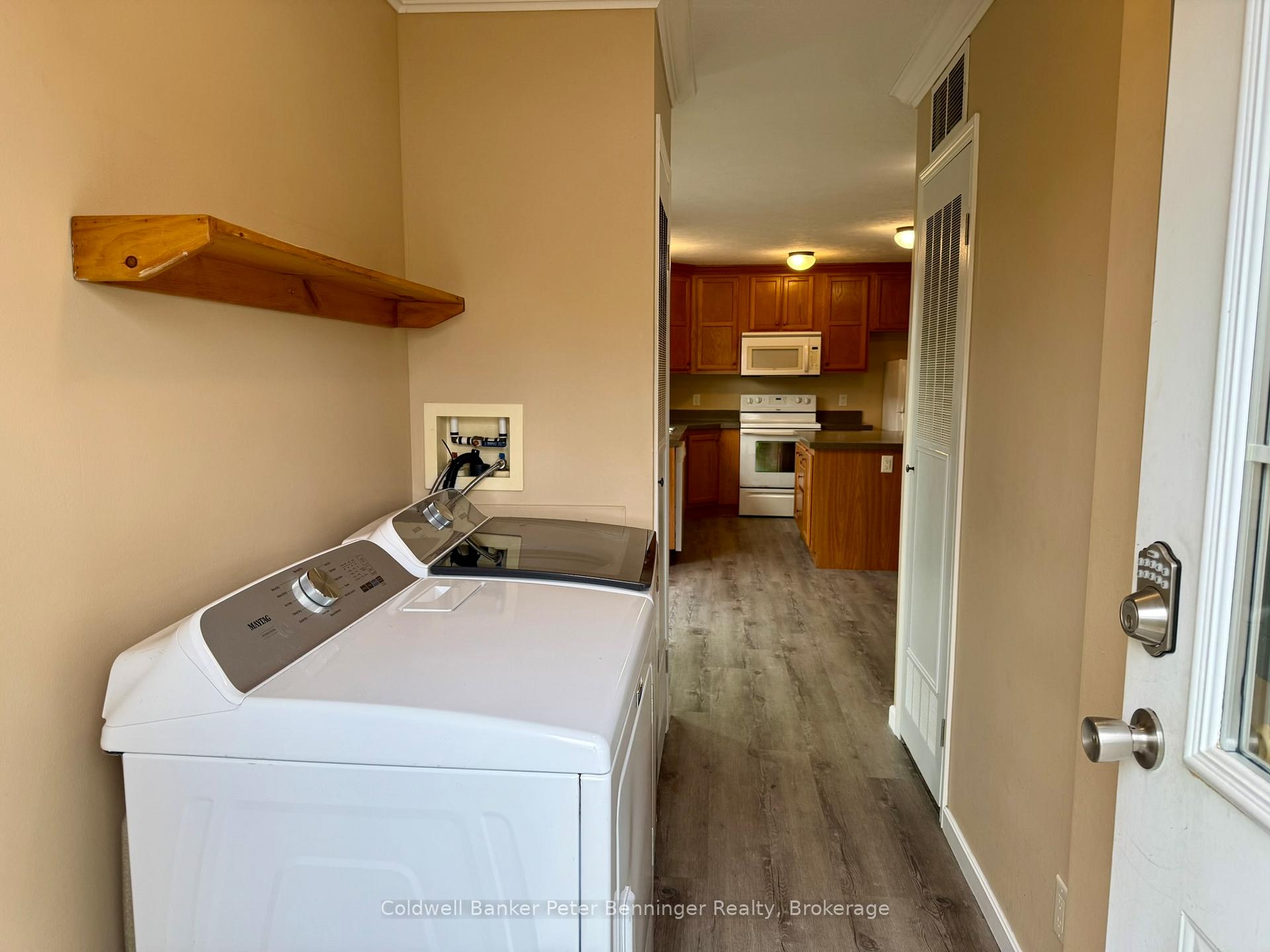 Photo 9 of 28 Rae Street, Kincardine — HOMEH