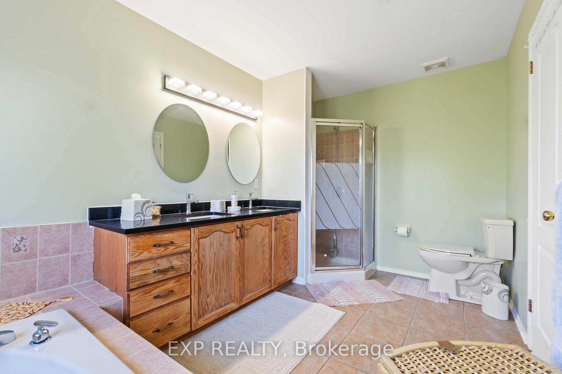 Photo 20 of 104 Yorkberry Gate, Ottawa, Hunt Club — HOMEH