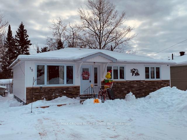Photo 1 of 15 St Lawrence Avenue, Kapuskasing — HOMEH