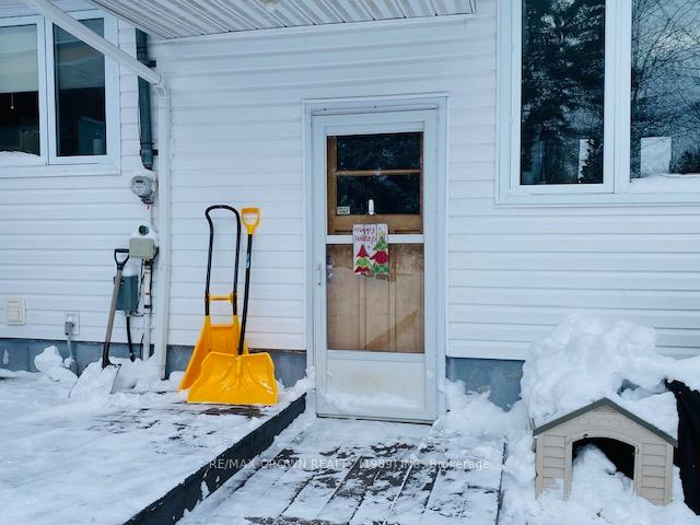 Photo 6 of 15 St Lawrence Avenue, Kapuskasing — HOMEH
