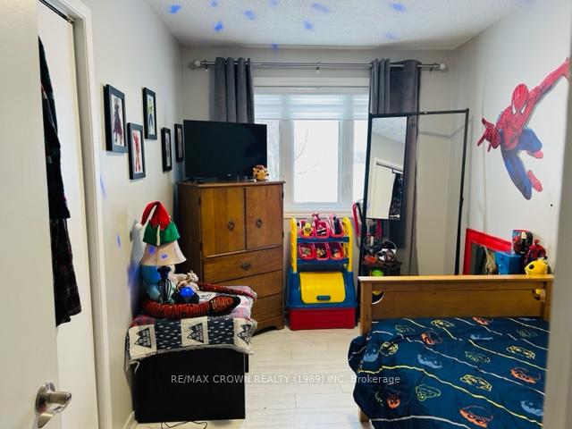 Photo 14 of 15 St Lawrence Avenue, Kapuskasing — HOMEH