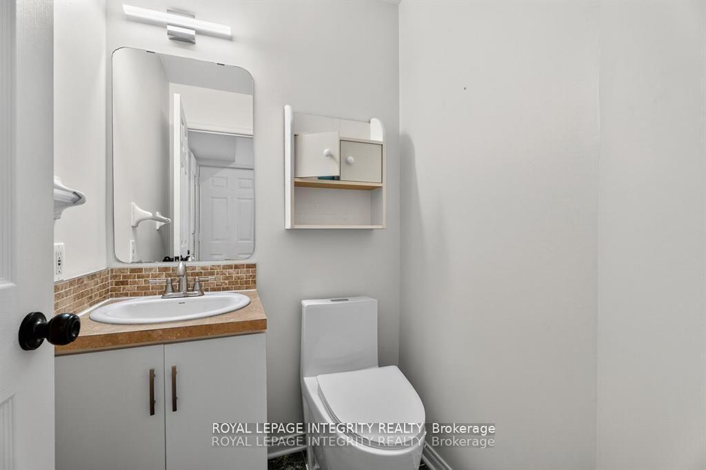 Photo 4 of 3700 Rivergate Way, Ottawa, Quinterra — HOMEH