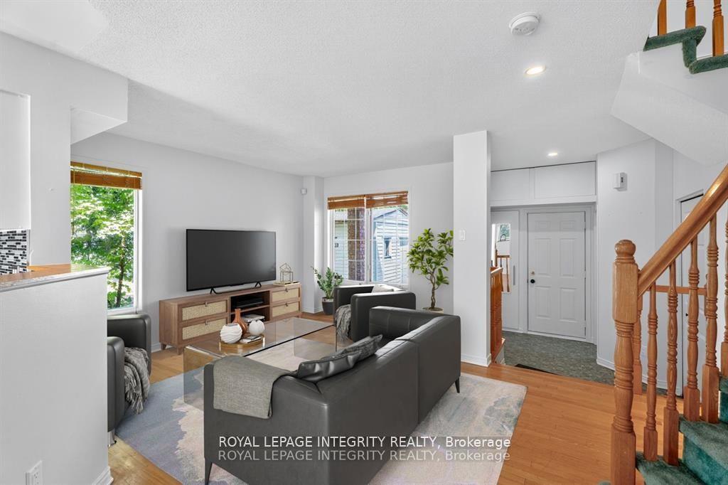 Photo 5 of 3700 Rivergate Way, Ottawa, Quinterra — HOMEH