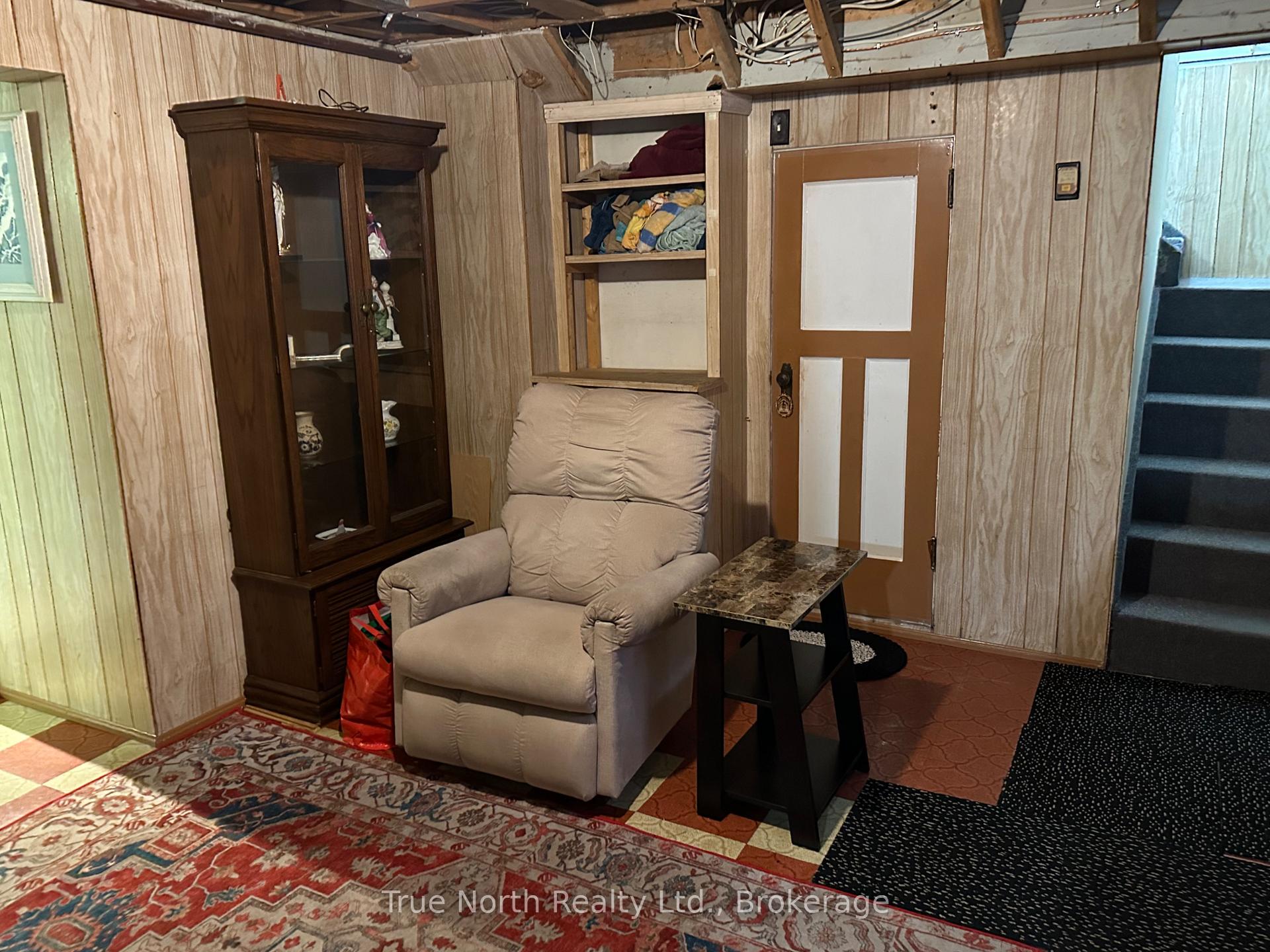 Photo 14 of 86 Devonshire Street, Kapuskasing — HOMEH