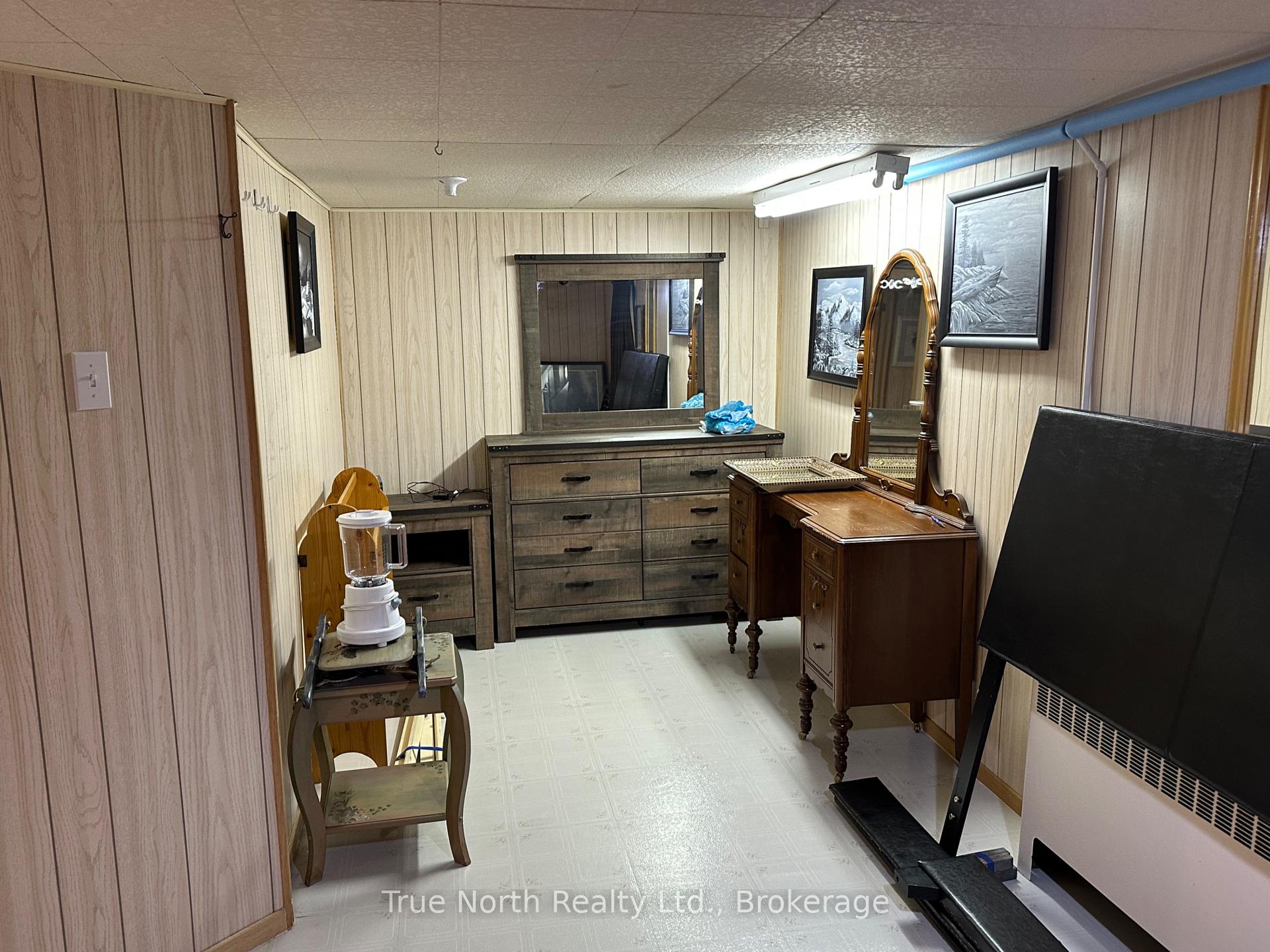 Photo 15 of 86 Devonshire Street, Kapuskasing — HOMEH