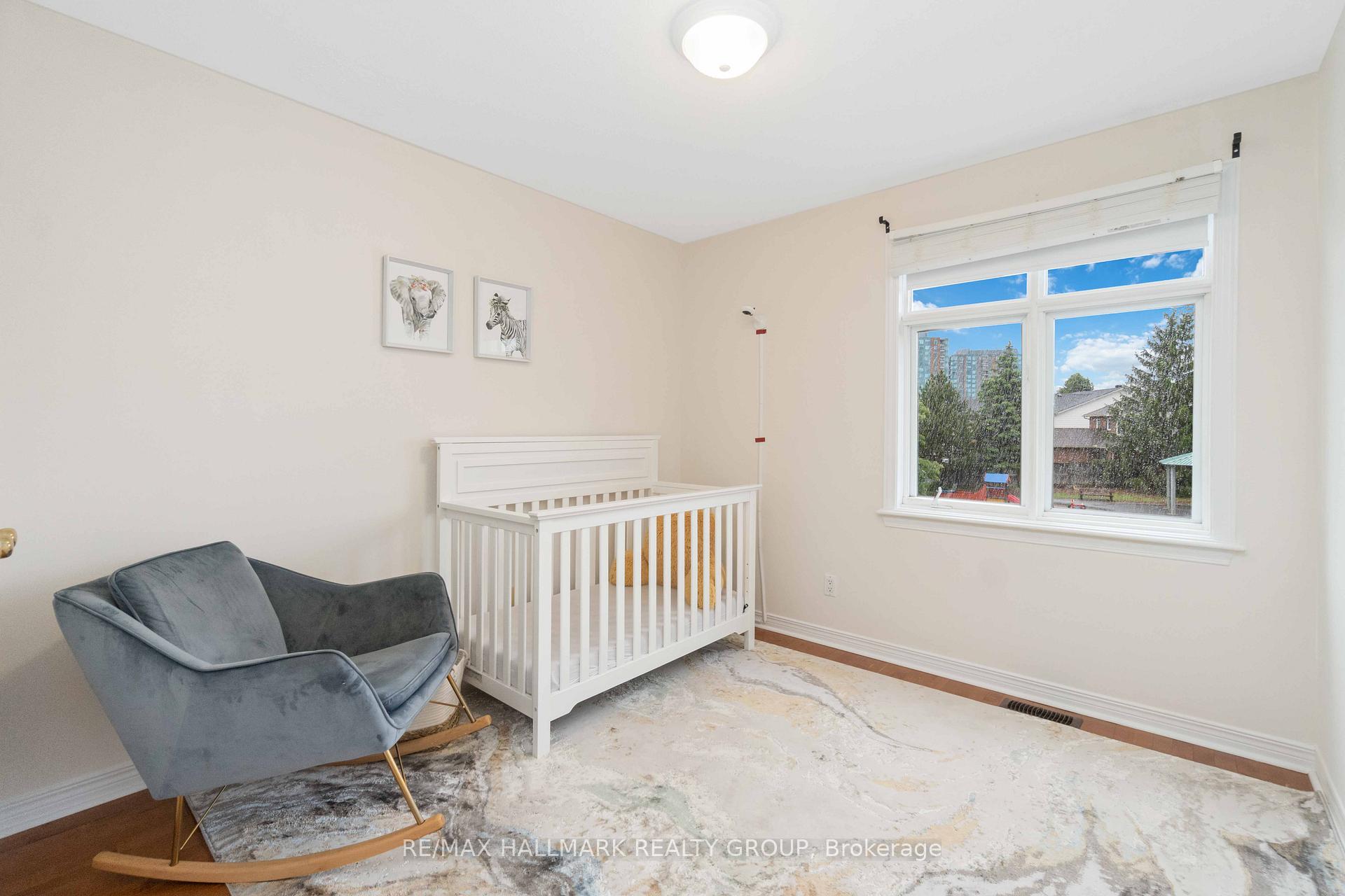 Photo 15 of 41 Kimberwick Crescent, Ottawa, Quinterra — HOMEH