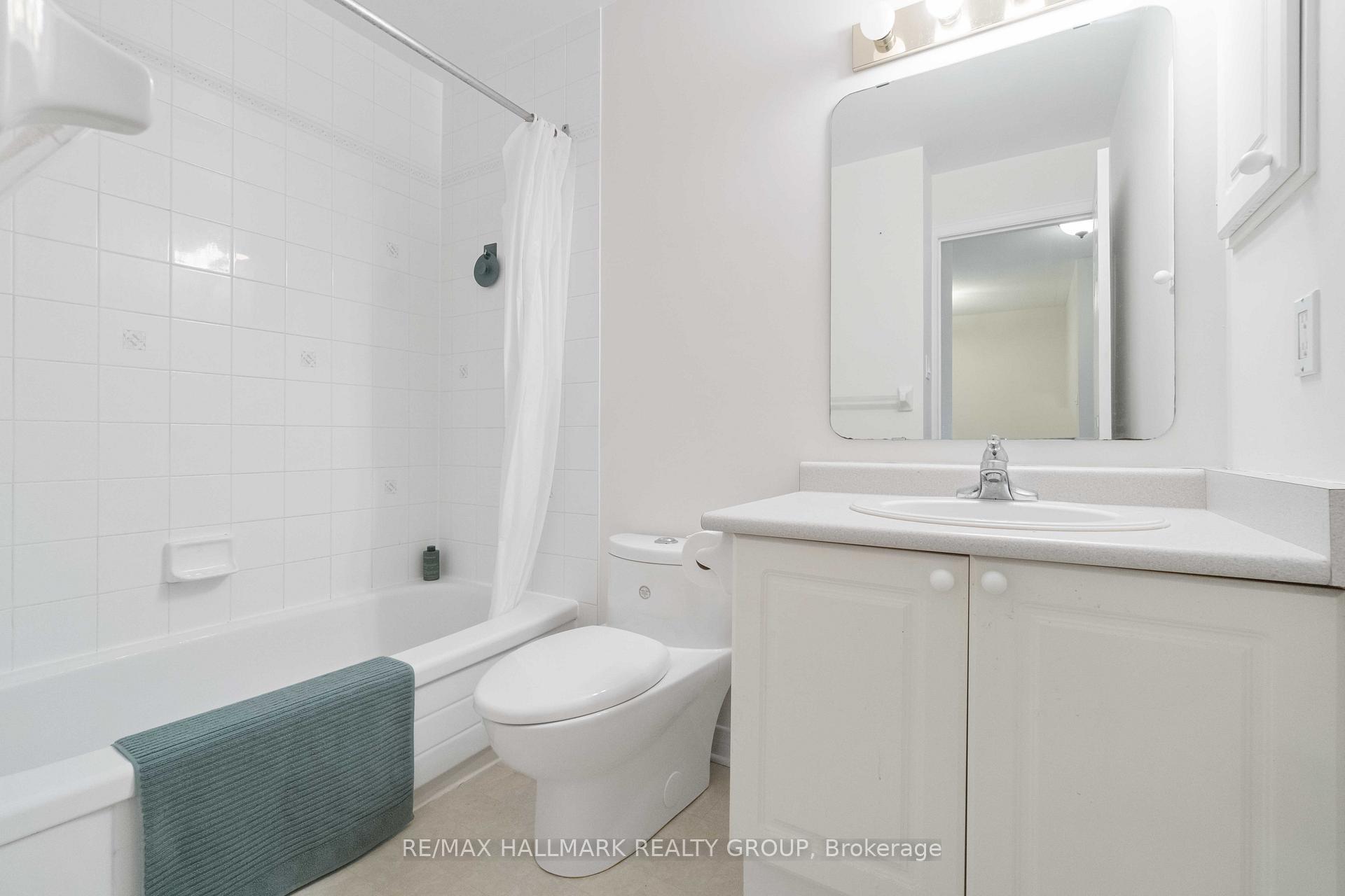 Photo 16 of 41 Kimberwick Crescent, Ottawa, Quinterra — HOMEH