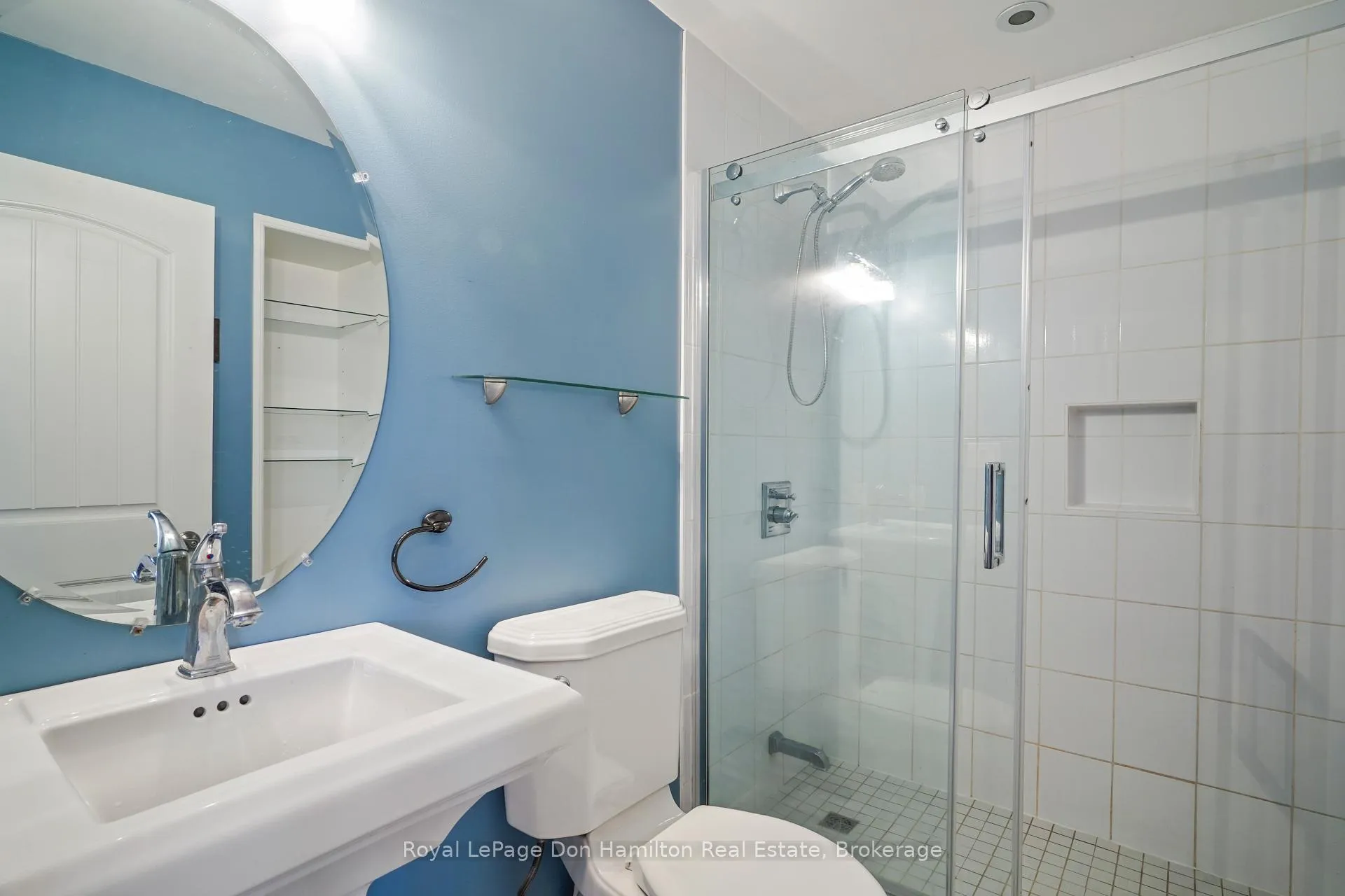 Photo 24 of 1009 Queen Street, Howick — HOMEH