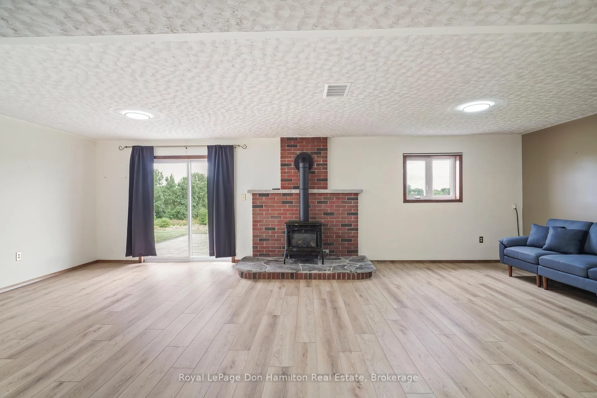 Photo 29 of 1009 Queen Street, Howick — HOMEH