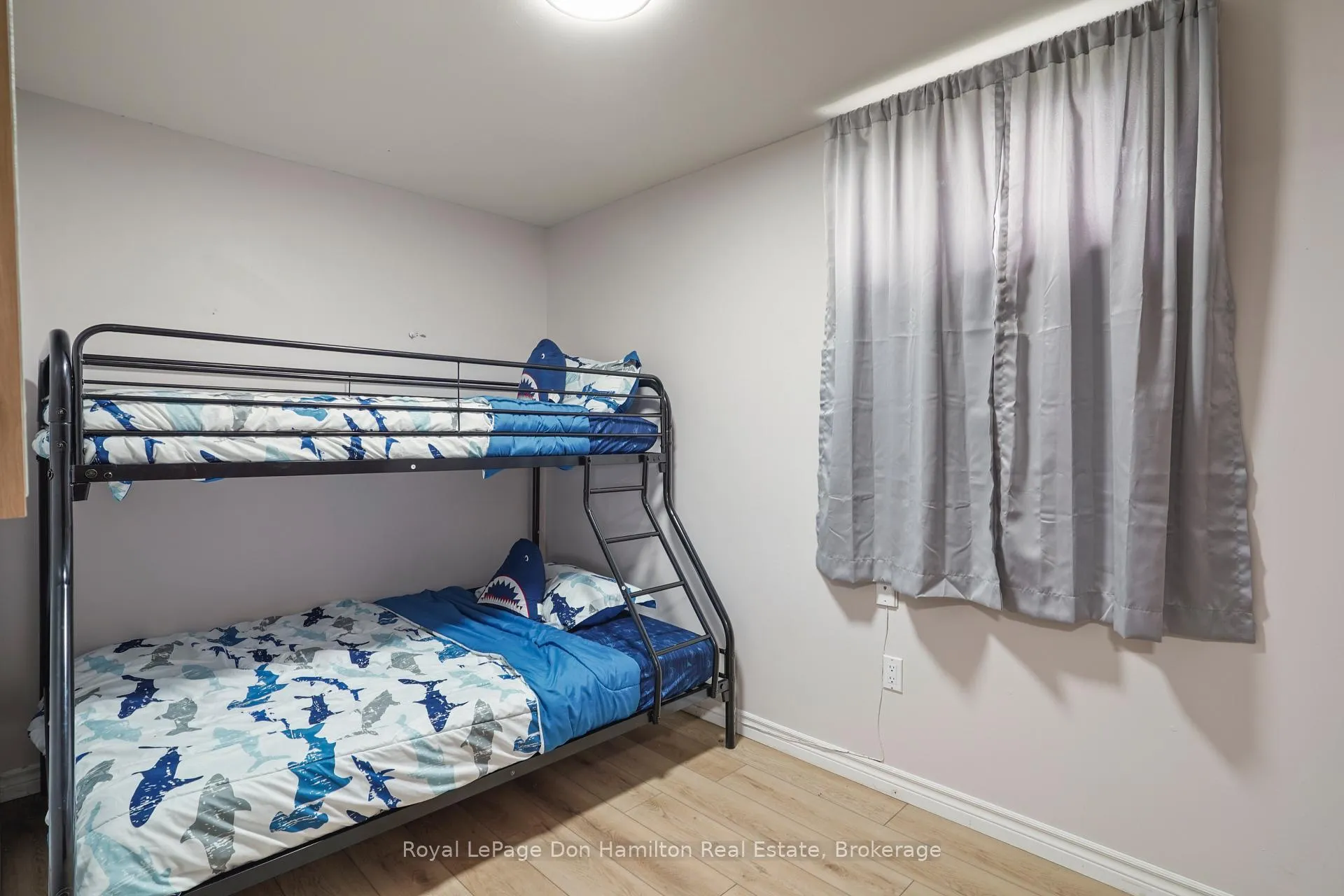 Photo 32 of 1009 Queen Street, Howick — HOMEH