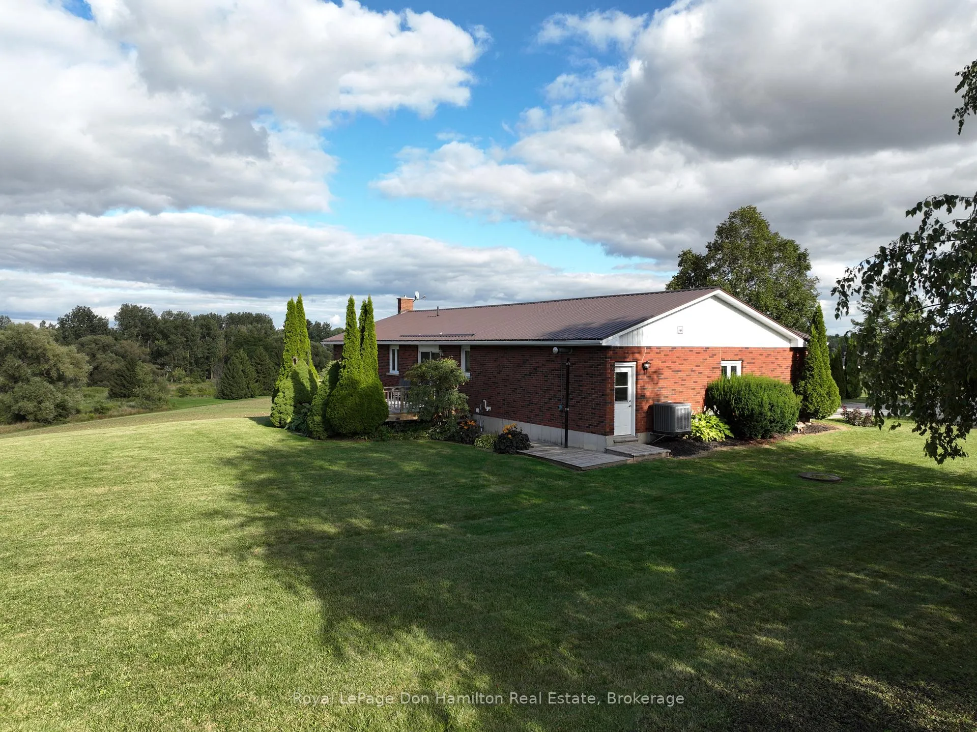 Photo 39 of 1009 Queen Street, Howick — HOMEH