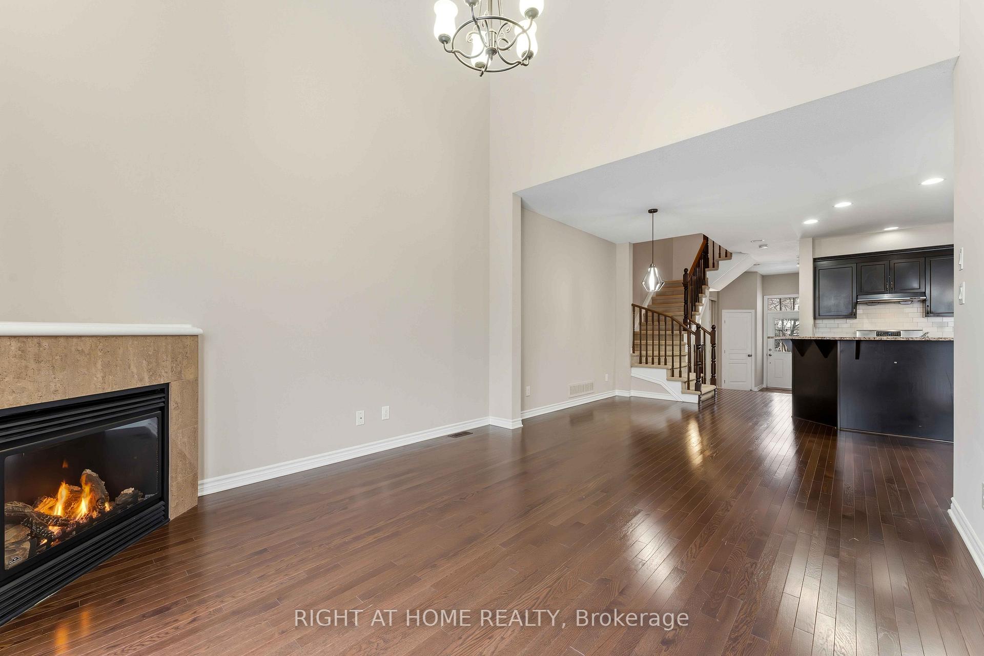 Photo 7 of 359 Kingbrook Drive, Ottawa, Kanata - Bridlewood — HOMEH