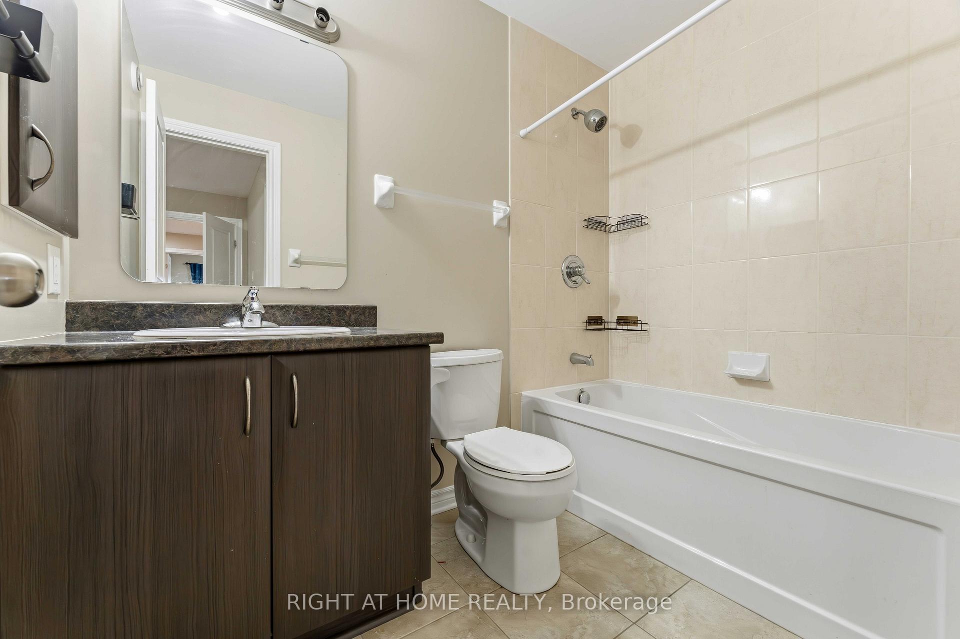 Photo 12 of 359 Kingbrook Drive, Ottawa, Kanata - Bridlewood — HOMEH