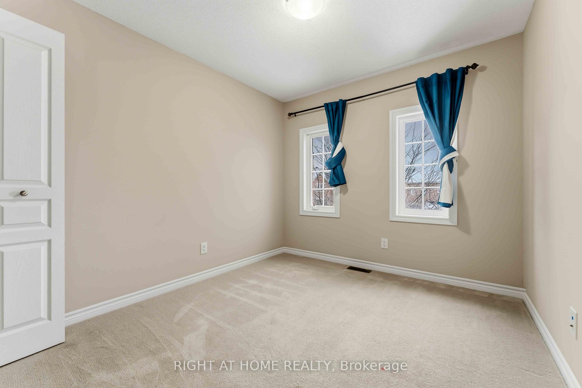 Photo 13 of 359 Kingbrook Drive, Ottawa, Kanata - Bridlewood — HOMEH