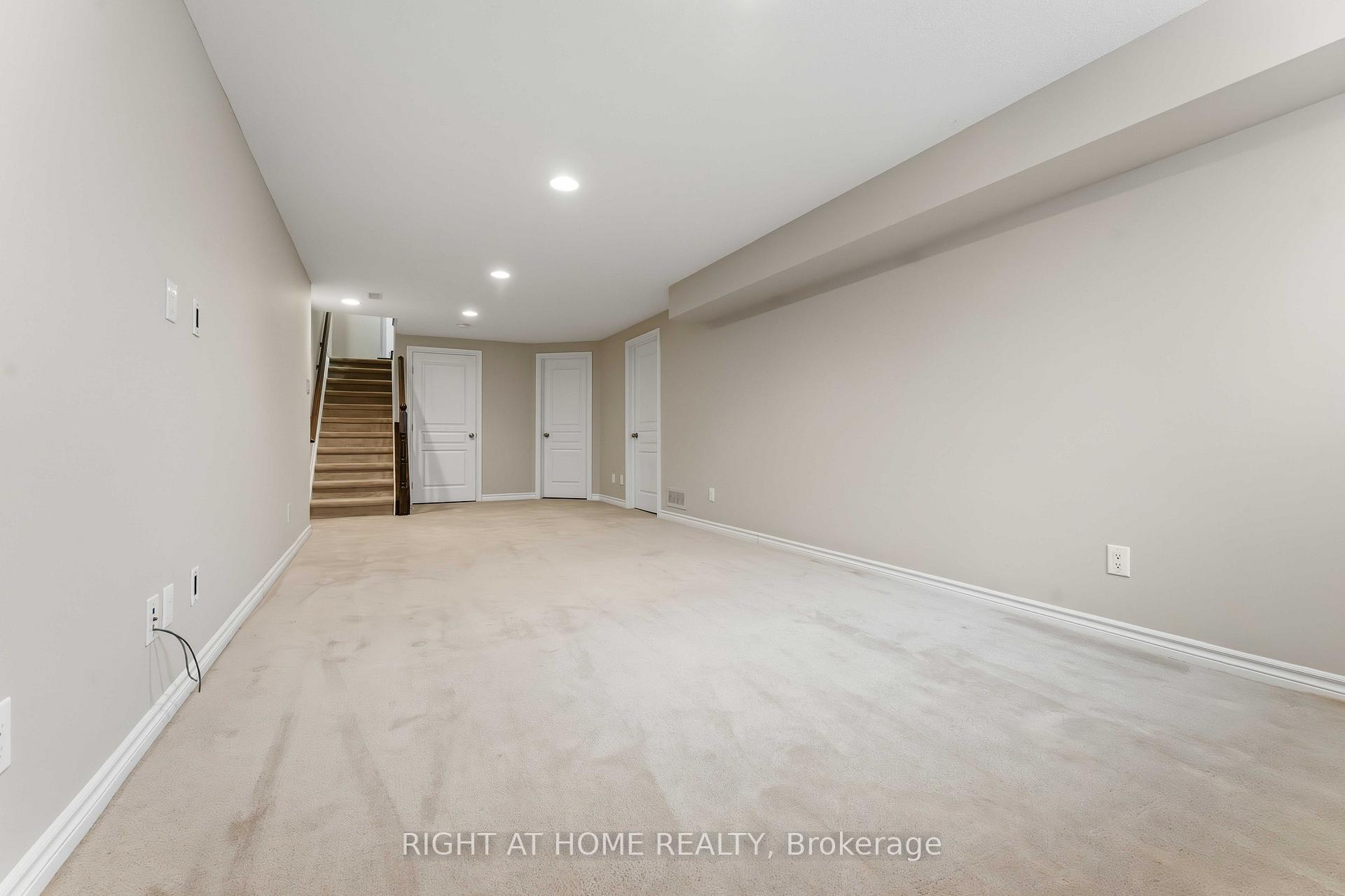Photo 16 of 359 Kingbrook Drive, Ottawa, Kanata - Bridlewood — HOMEH