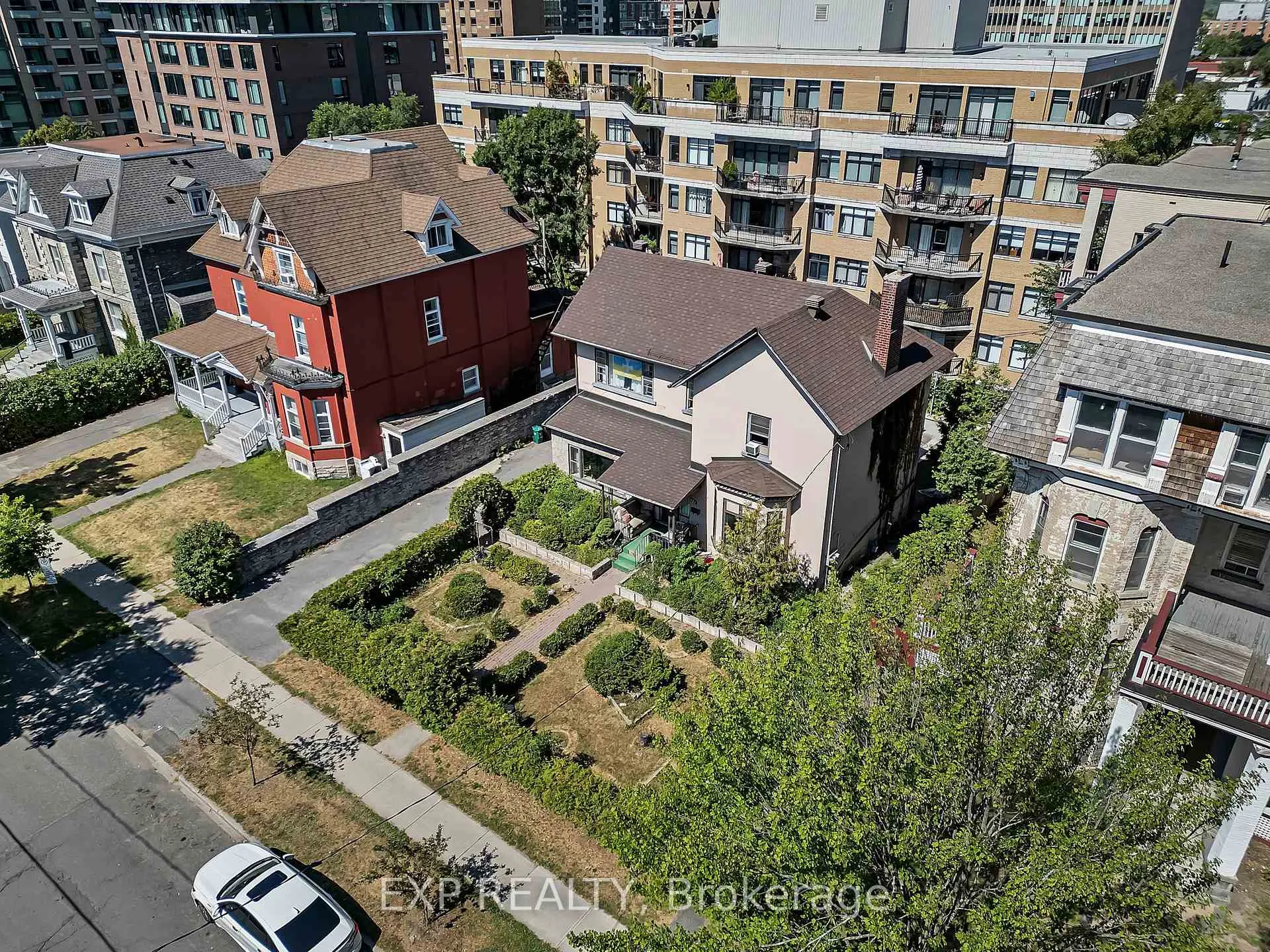 Photo 10 of 171 Daly Avenue, Ottawa, Sandy Hill — HOMEH