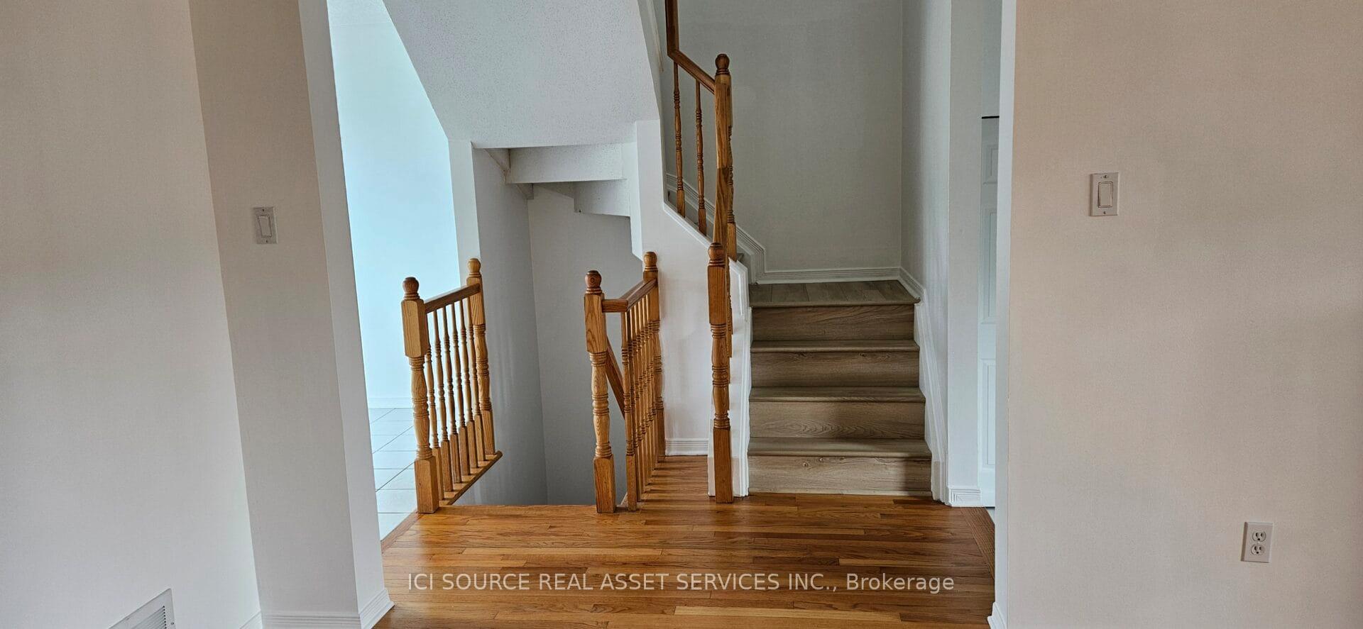 Photo 6 of 164 Colliston Crescent, Ottawa, Ridgemont — HOMEH
