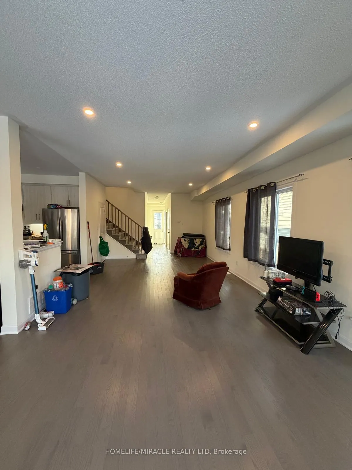 Photo 3 of 60 Oakmont Drive, Loyalist, Bath — HOMEH