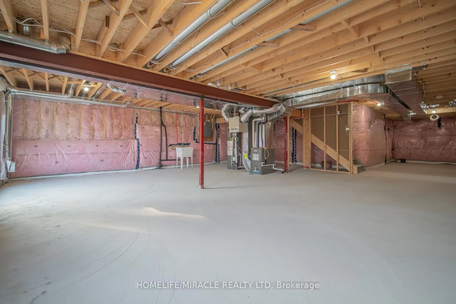 Photo 14 of 60 Oakmont Drive, Loyalist, Bath — HOMEH