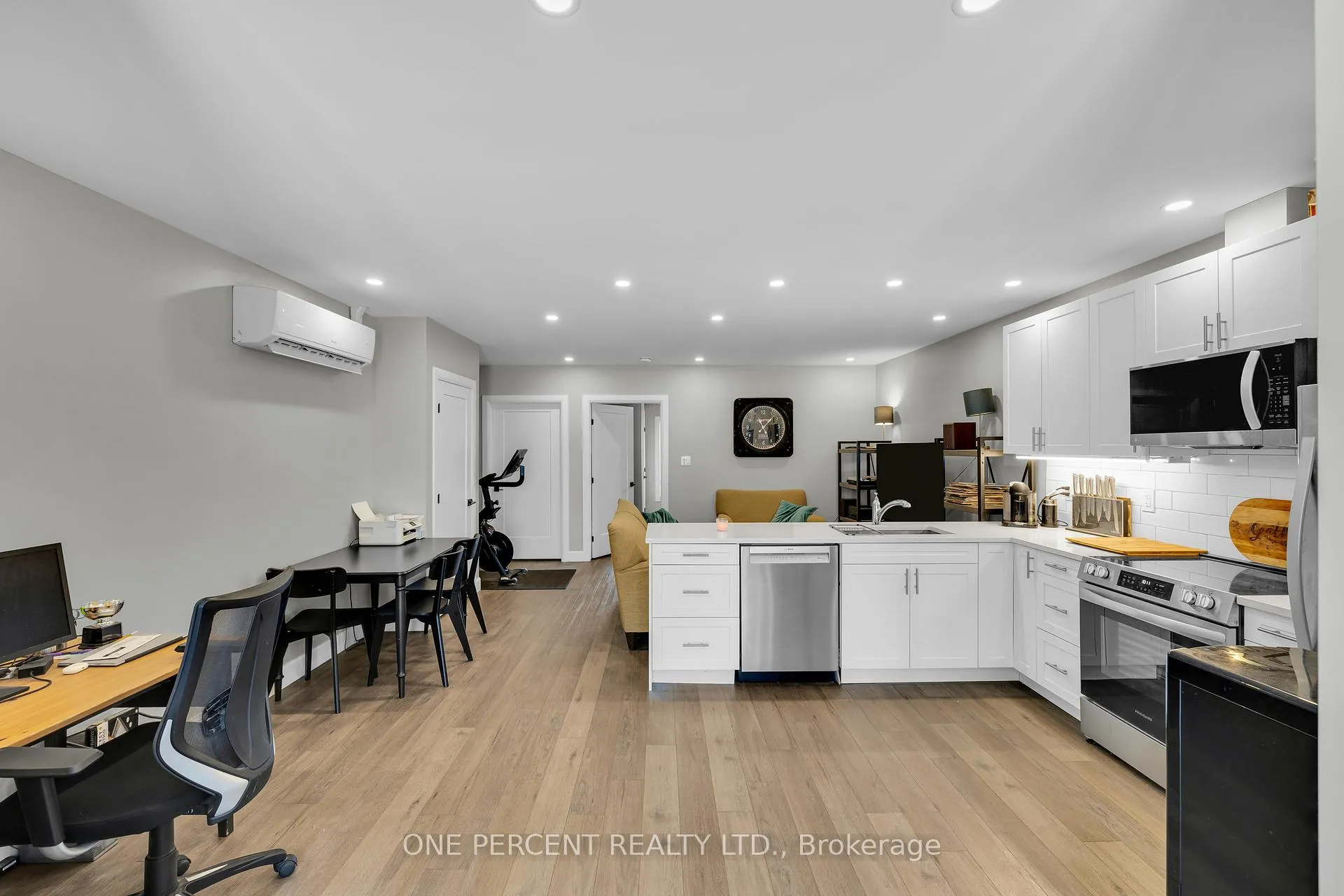 Photo 3 of Unit 4, 6610 Forth Line Road W, Ottawa, North Gower — HOMEH