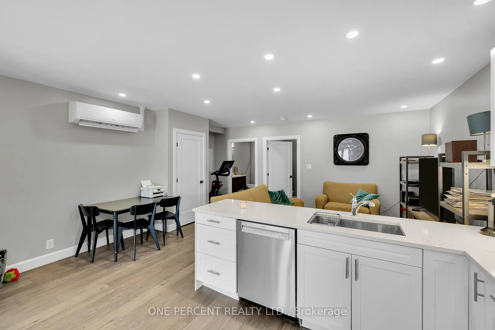 Photo 7 of Unit 4, 6610 Forth Line Road W, Ottawa, North Gower — HOMEH